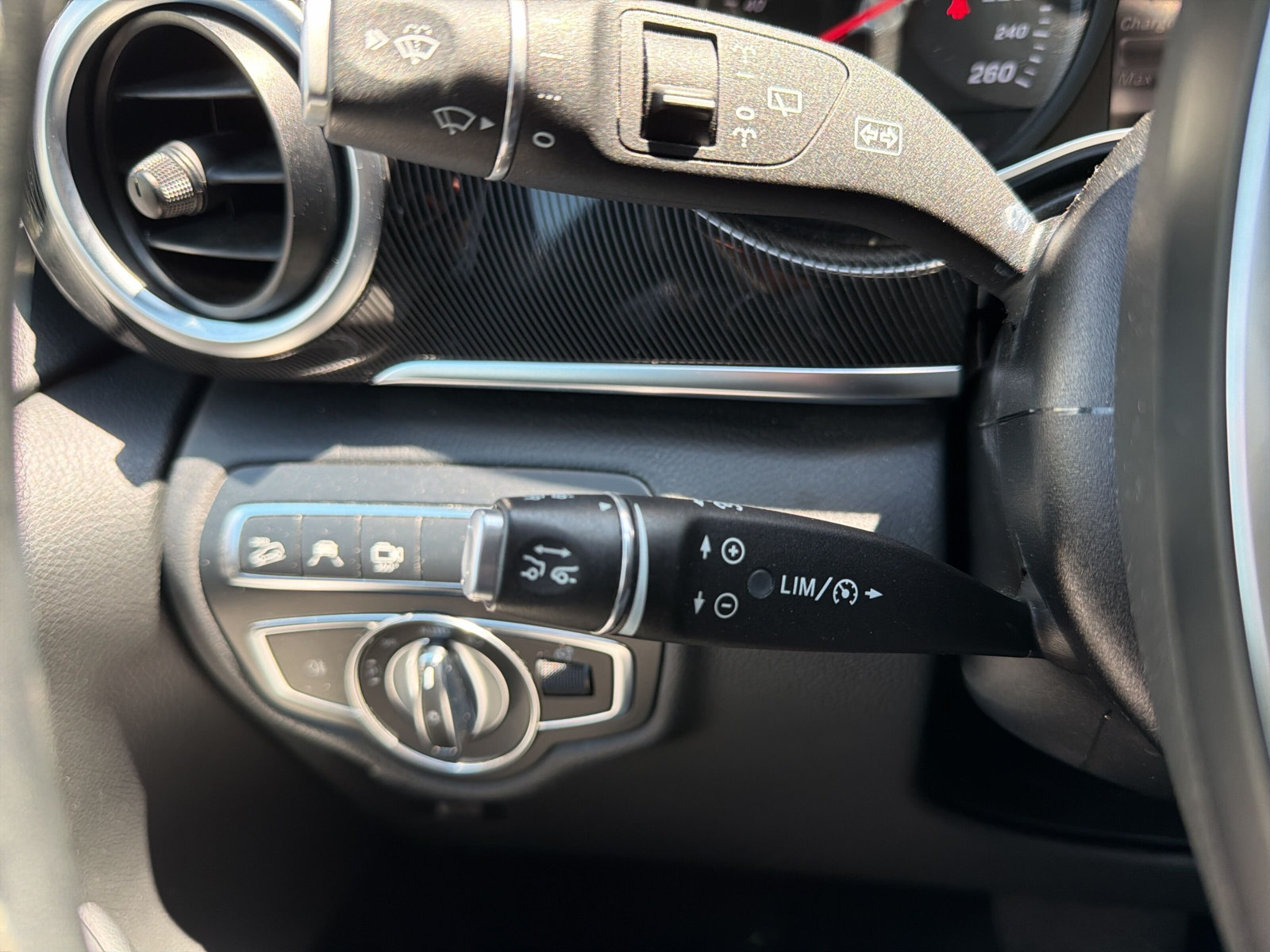 MERCEDES-BENZ V 250 d L 4Matic-image-23