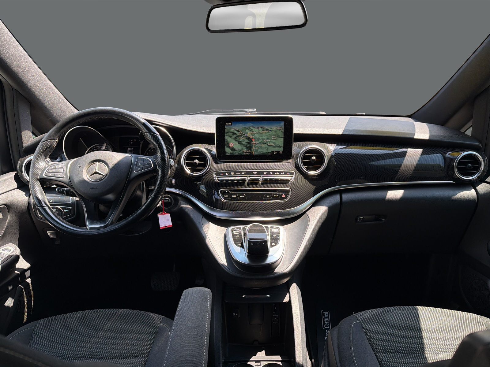 MERCEDES-BENZ V 250 d L 4Matic-image-12