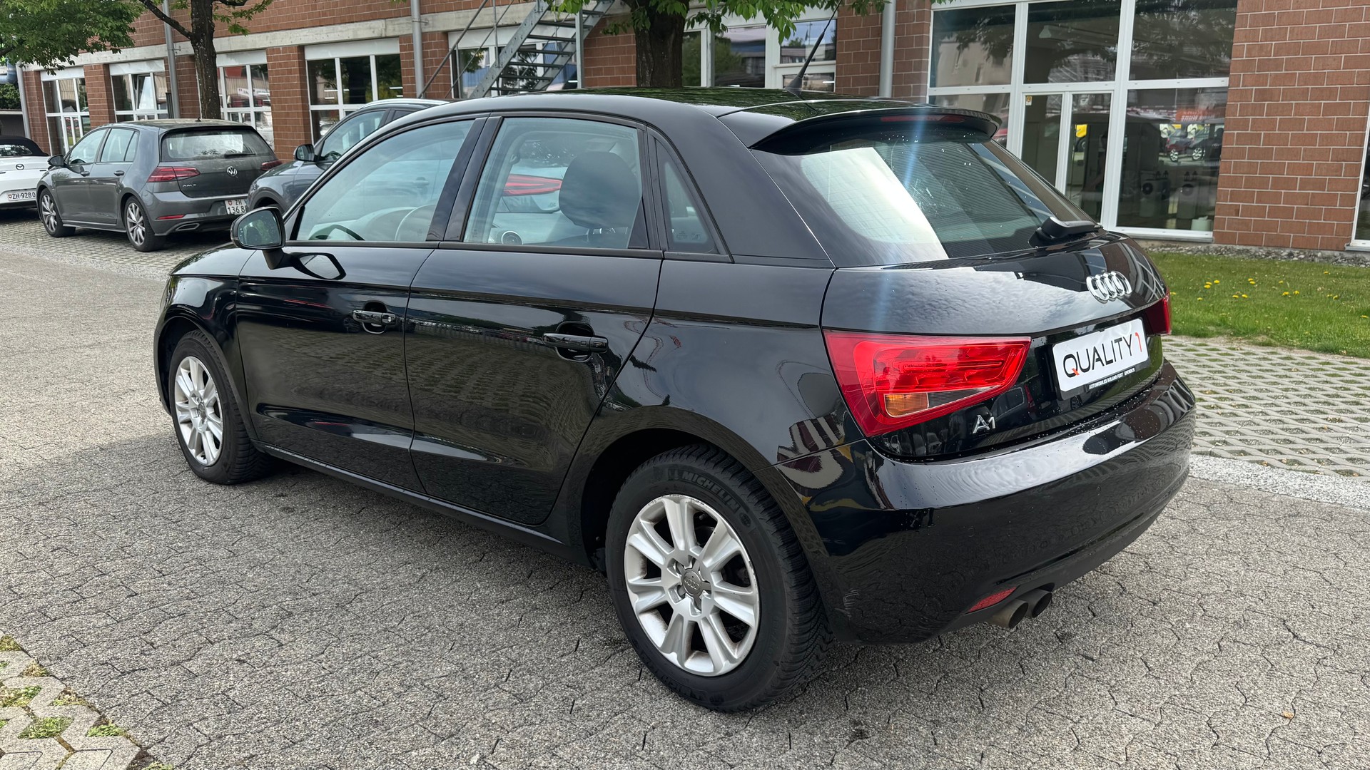 AUDI A1 Sportback 1.4 TFSI Attraction-image-4