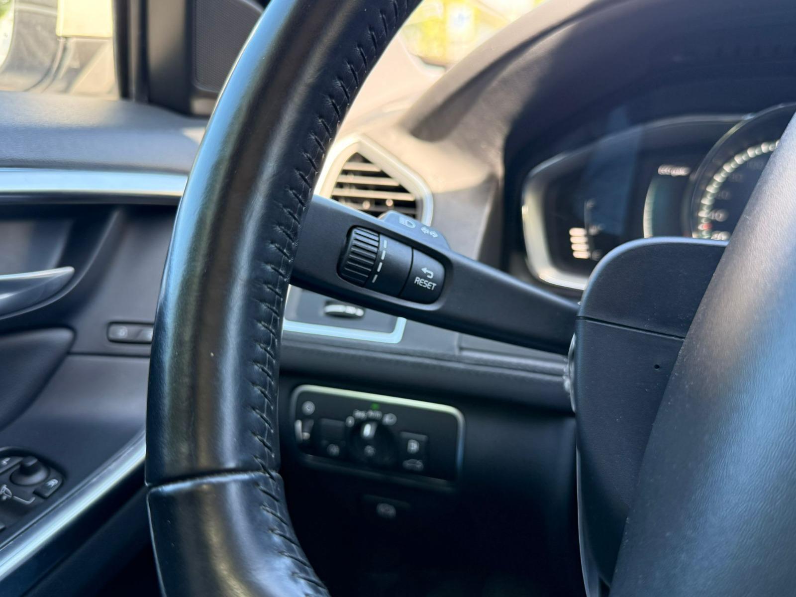 VOLVO XC60 T6 AWD Summum Geartronic-image-20