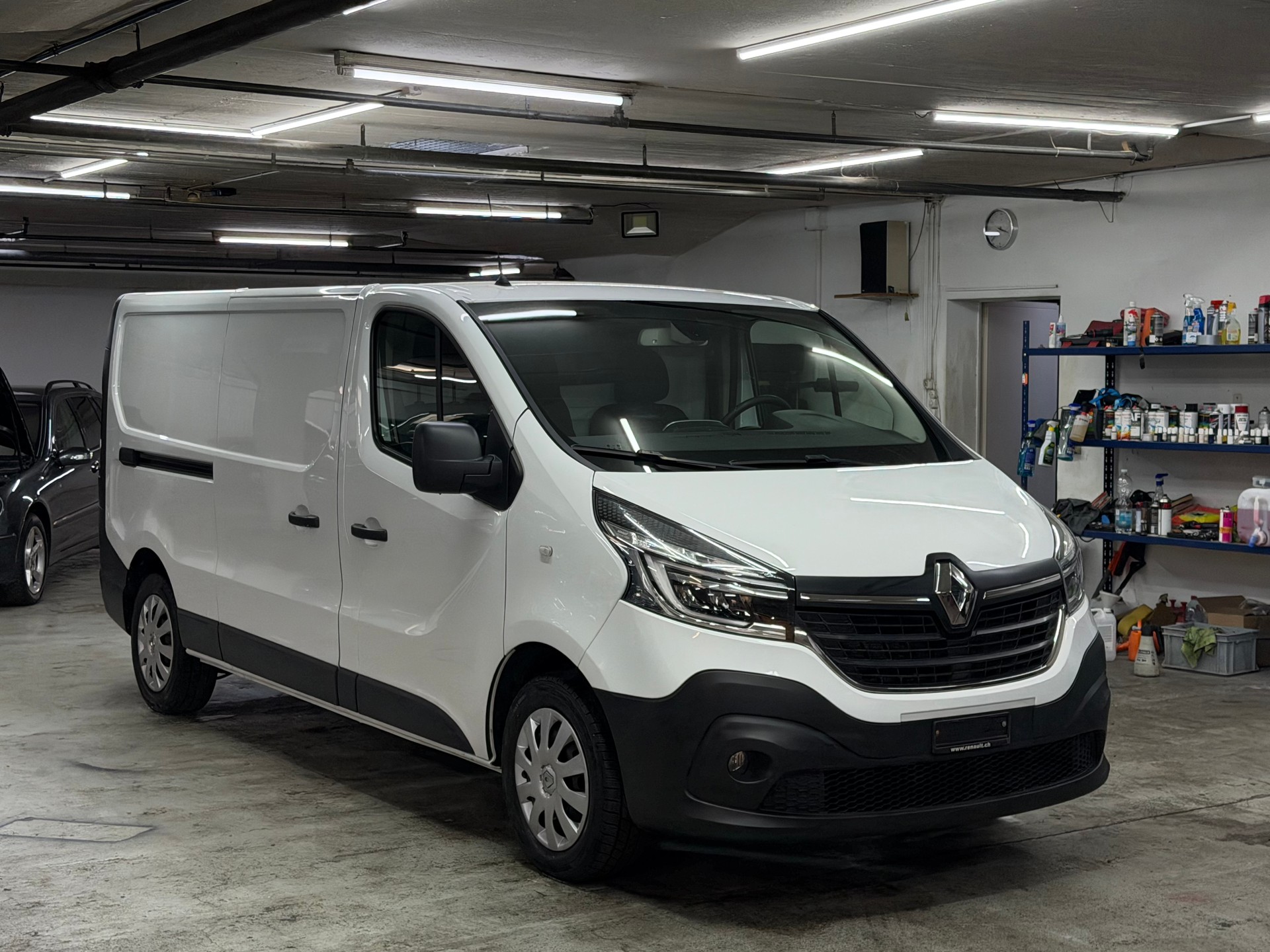RENAULT Trafic 2.0 LANG dCi 120 3.0t Business L2H1