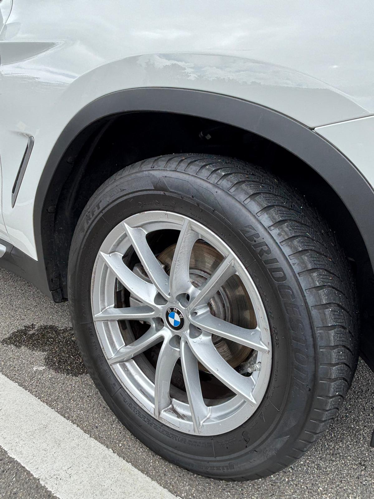 BMW 20i xDrive-image-17