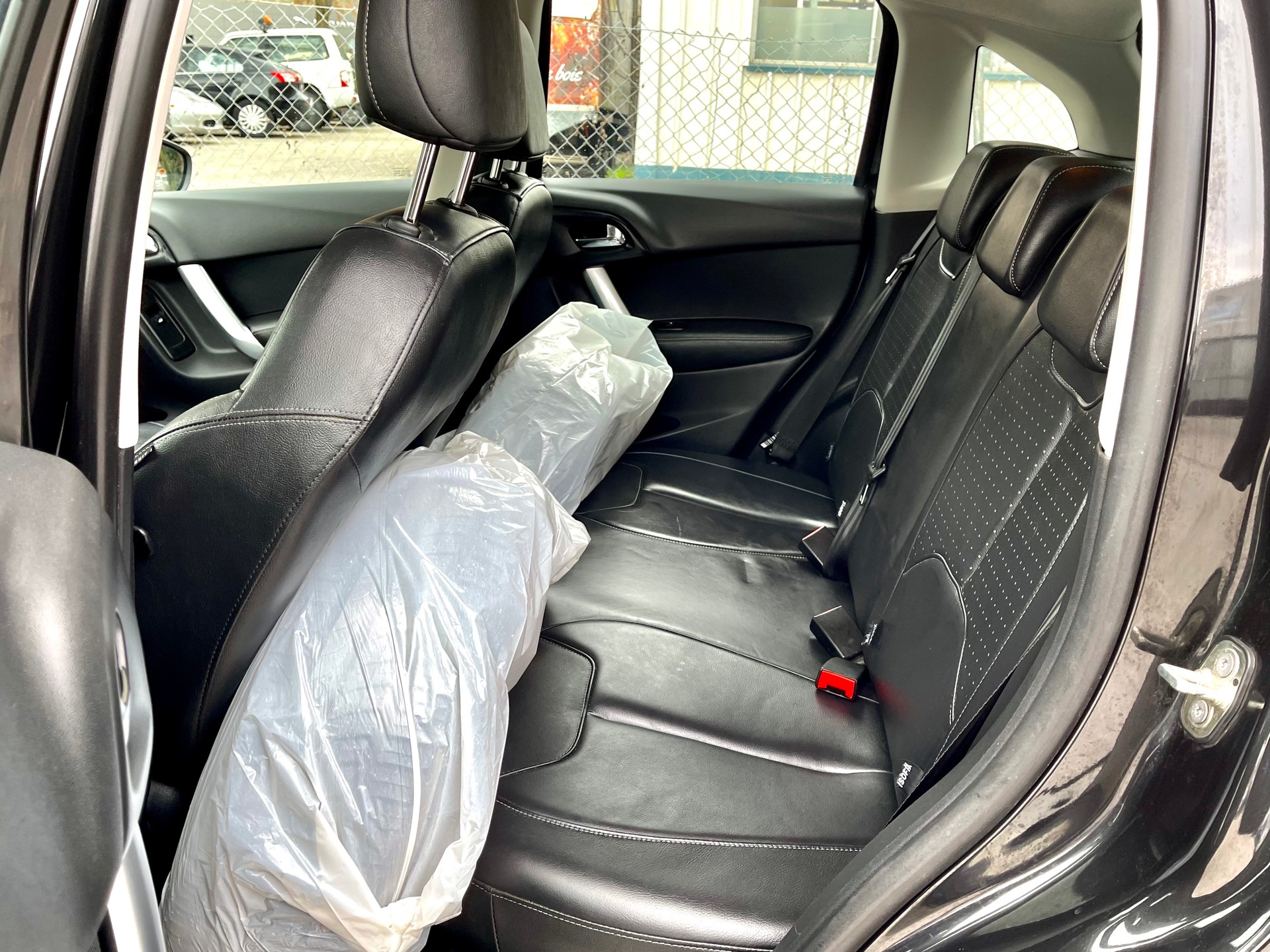 CITROEN C3 1.6i 16V Exclusive Automatic-image-25