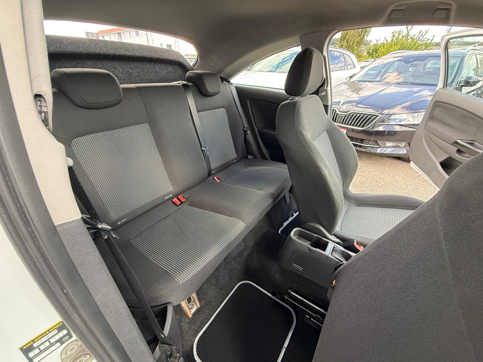 OPEL Corsa 1.0 TP-image-9