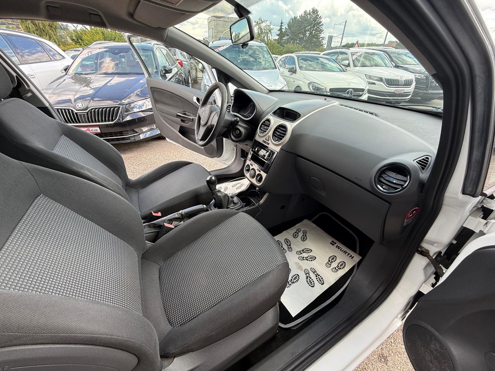 OPEL Corsa 1.0 TP-image-8