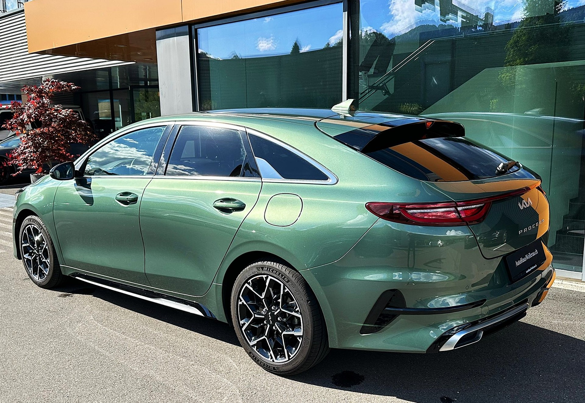 KIA ProCeed 1.5 T-GDi MHEV GT-Line DCT-showroom-element-3