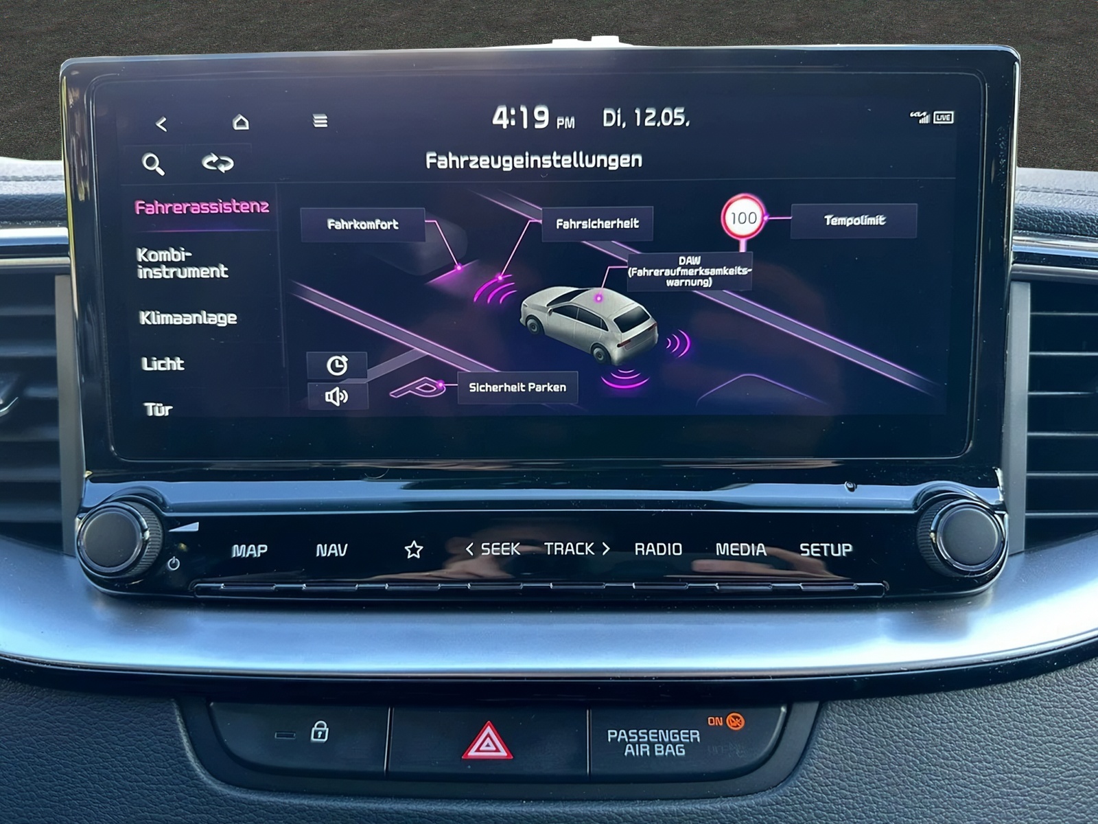 KIA ProCeed 1.5 T-GDi MHEV GT-Line DCT-image-15