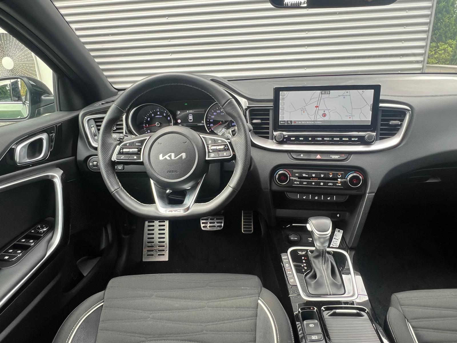 KIA ProCeed 1.5 T-GDi MHEV GT-Line DCT-image-9
