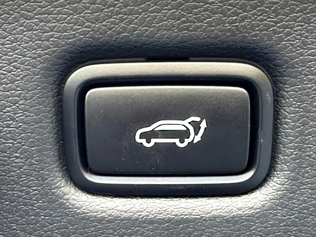 KIA ProCeed 1.5 T-GDi MHEV GT-Line DCT-image-19