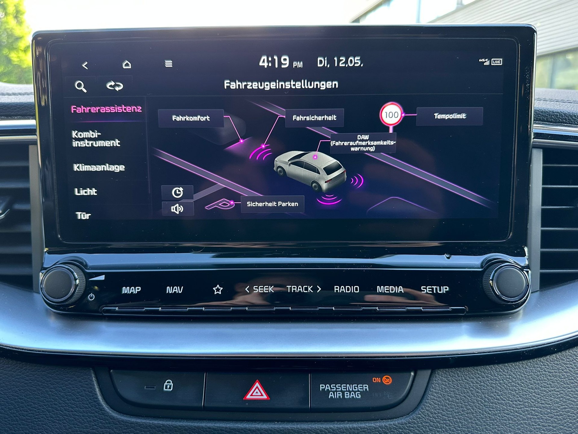 KIA ProCeed 1.5 T-GDi MHEV GT-Line DCT-image-14