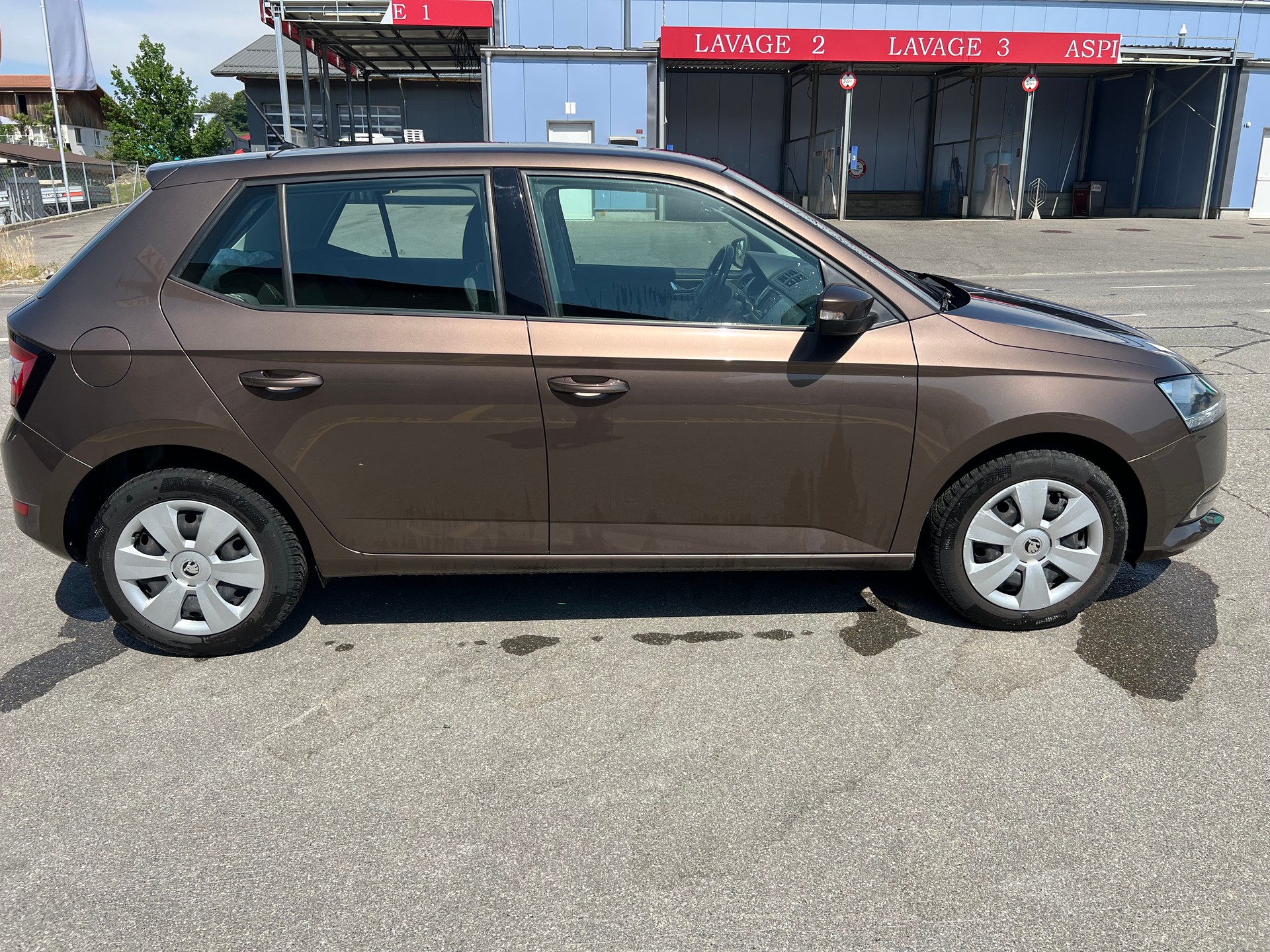 SKODA Fabia 1.0 MPI Ambition-image-7