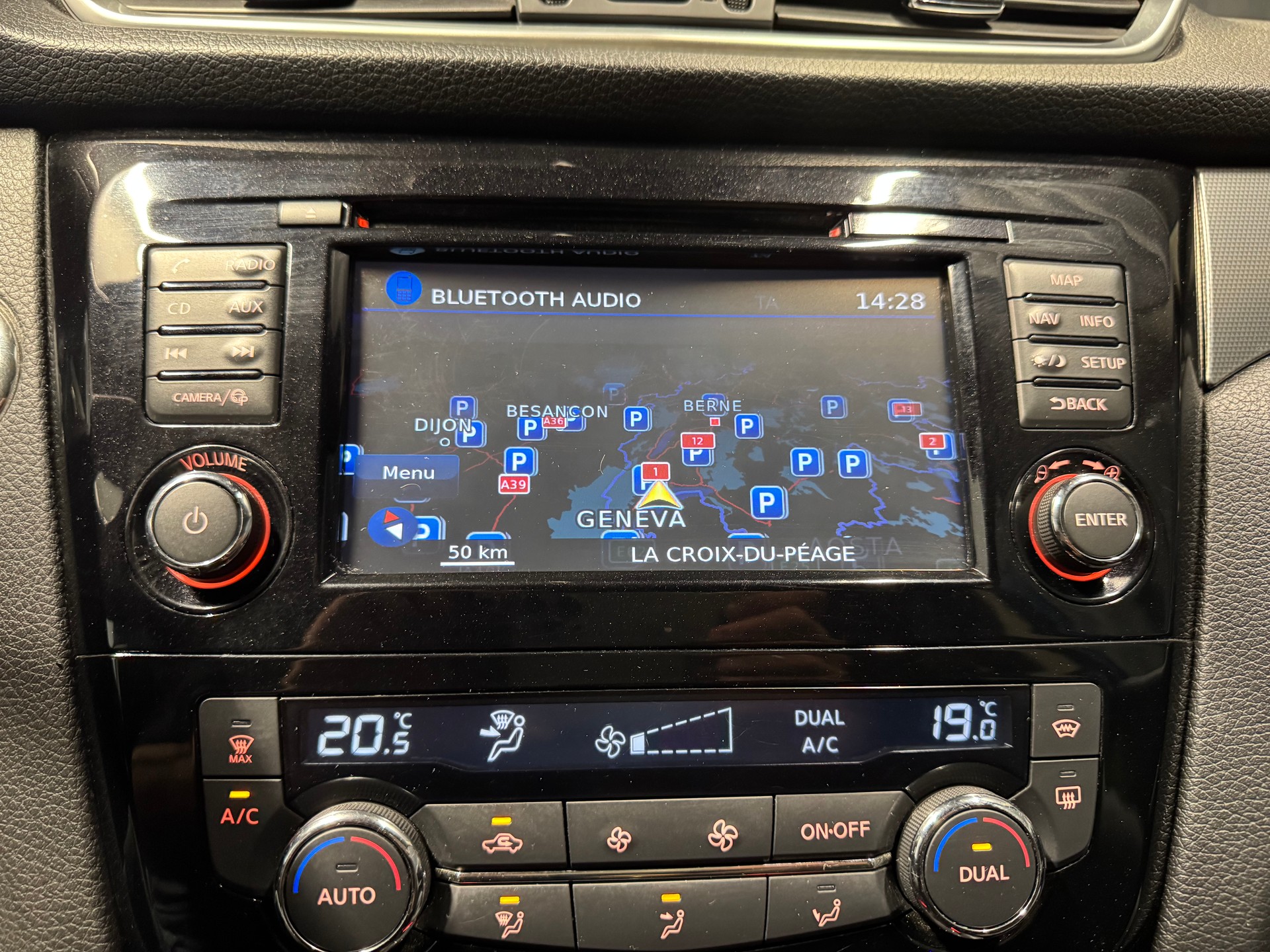 NISSAN Qashqai 1.3 DIG-T tekna (59)-image-14