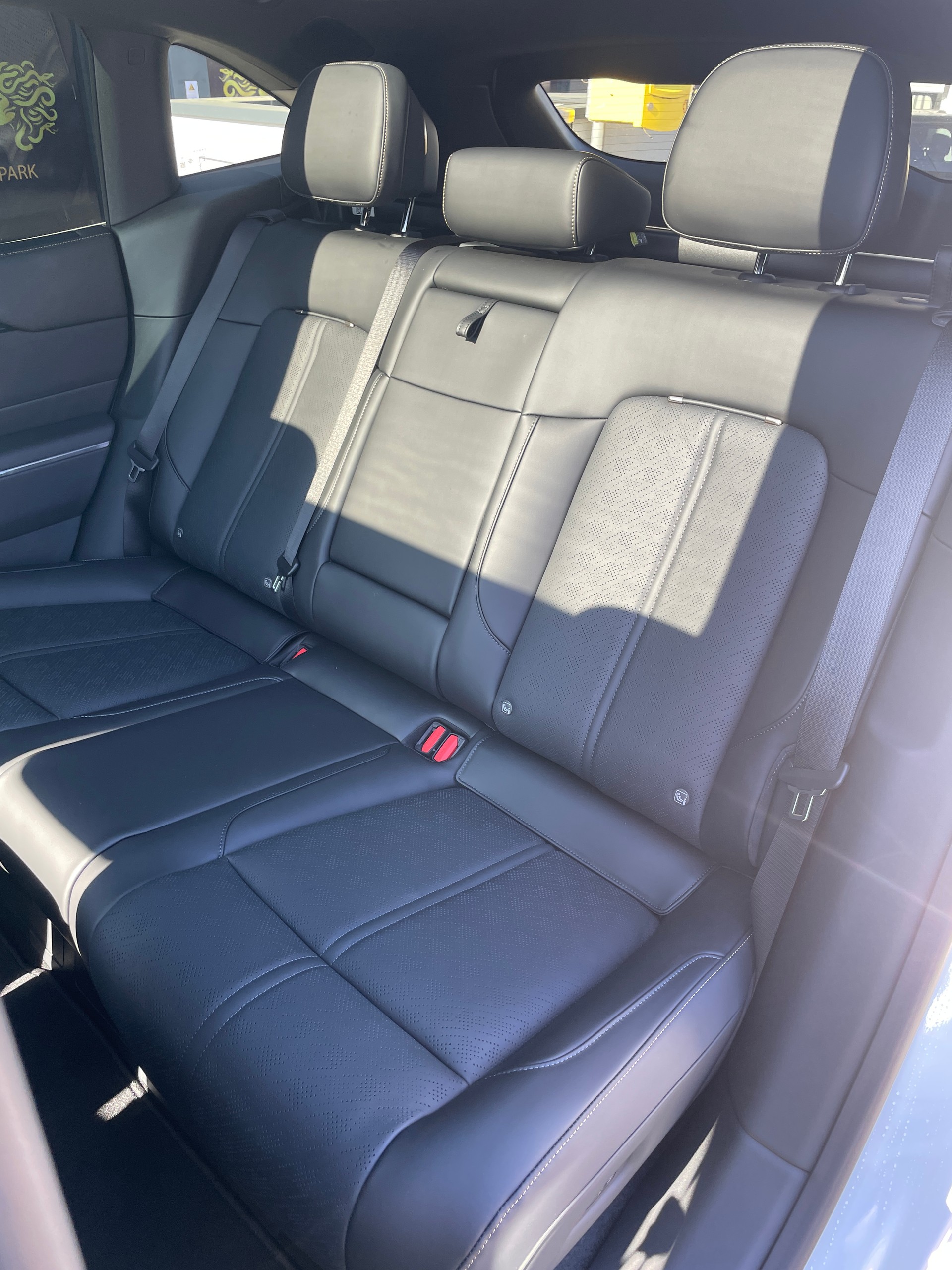 ZEEKR 7X Privilege AWD mit Comfort inkl. Cockpit Paket-image-15
