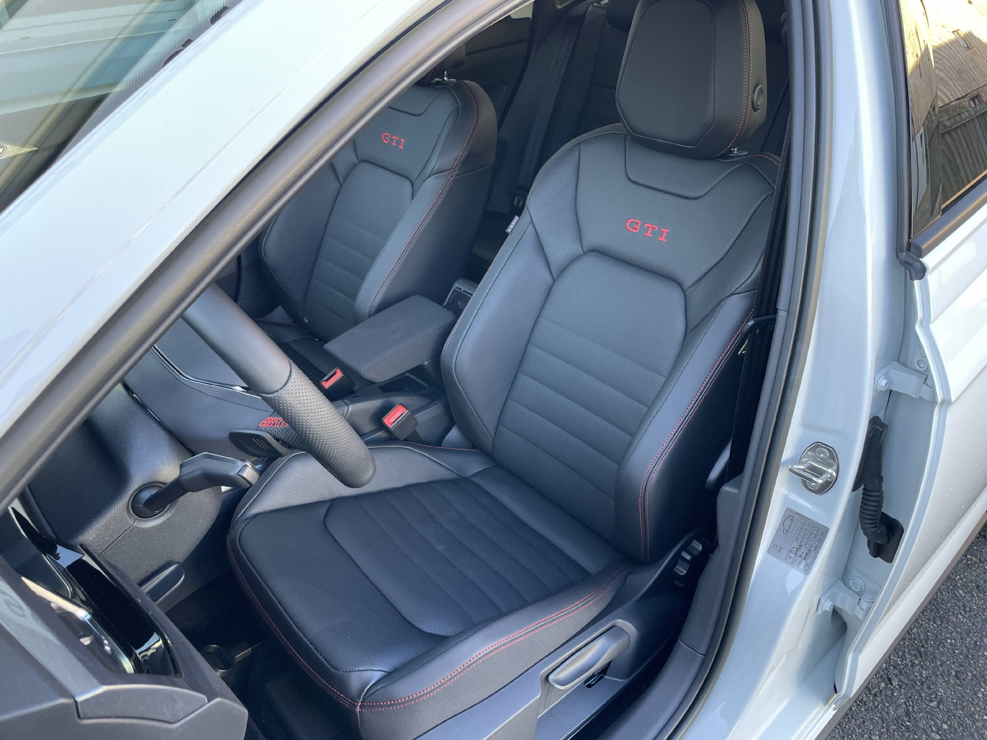 VW Polo 2.0 TSI GTI DSG-image-6