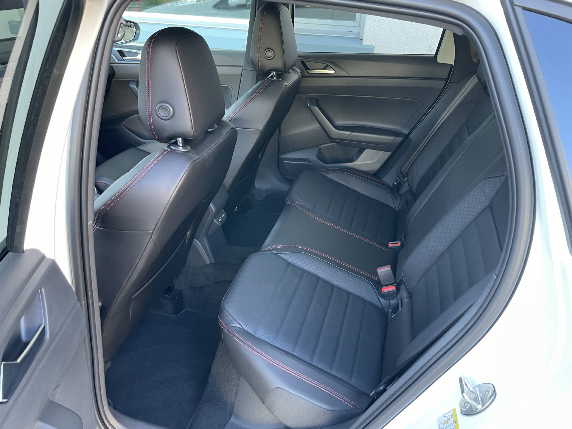 VW Polo 2.0 TSI GTI DSG-image-8