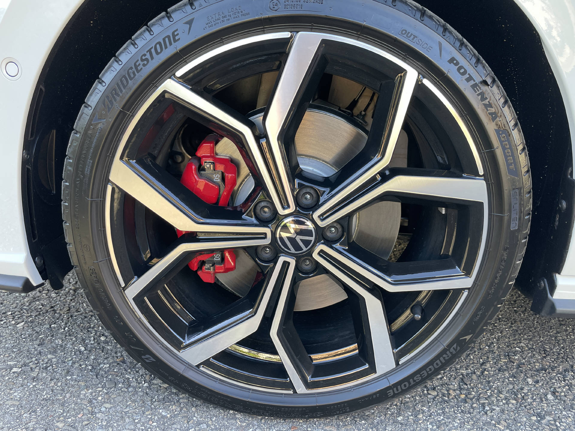 VW Polo 2.0 TSI GTI DSG-image-27
