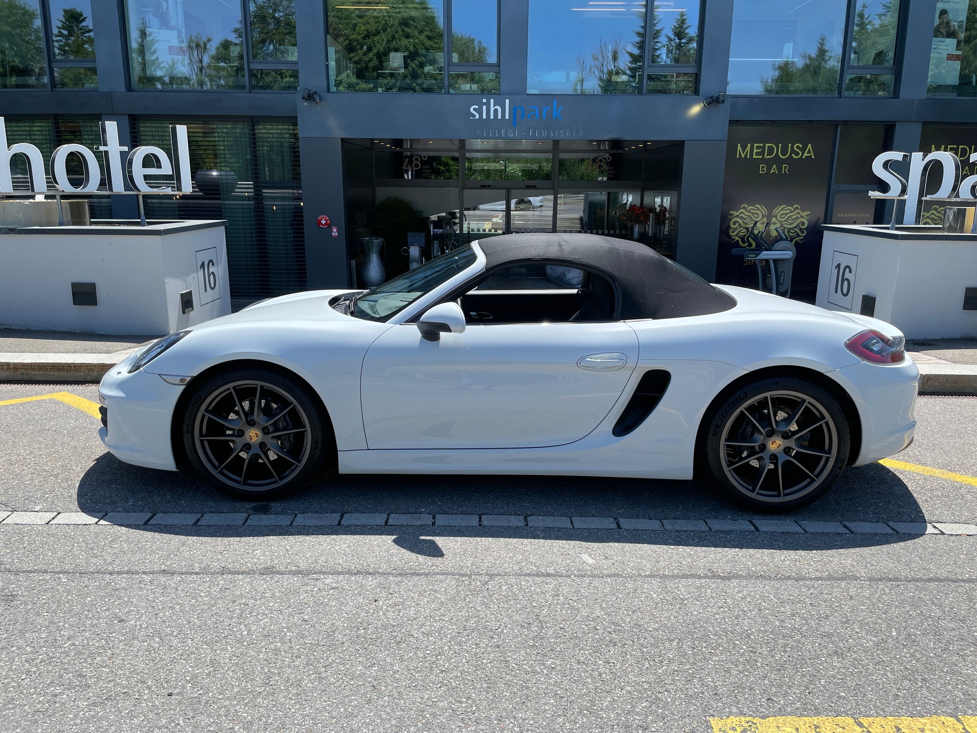 PORSCHE Boxster 2.7-image-30