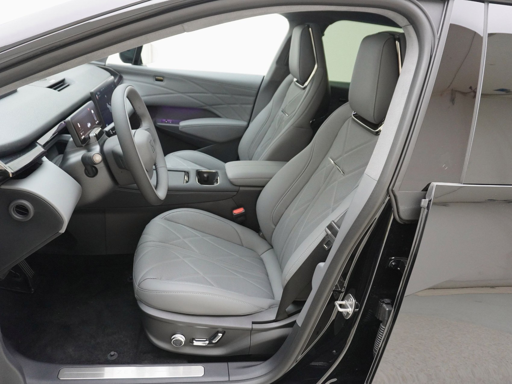 ZEEKR X Privilege AWD-image-13