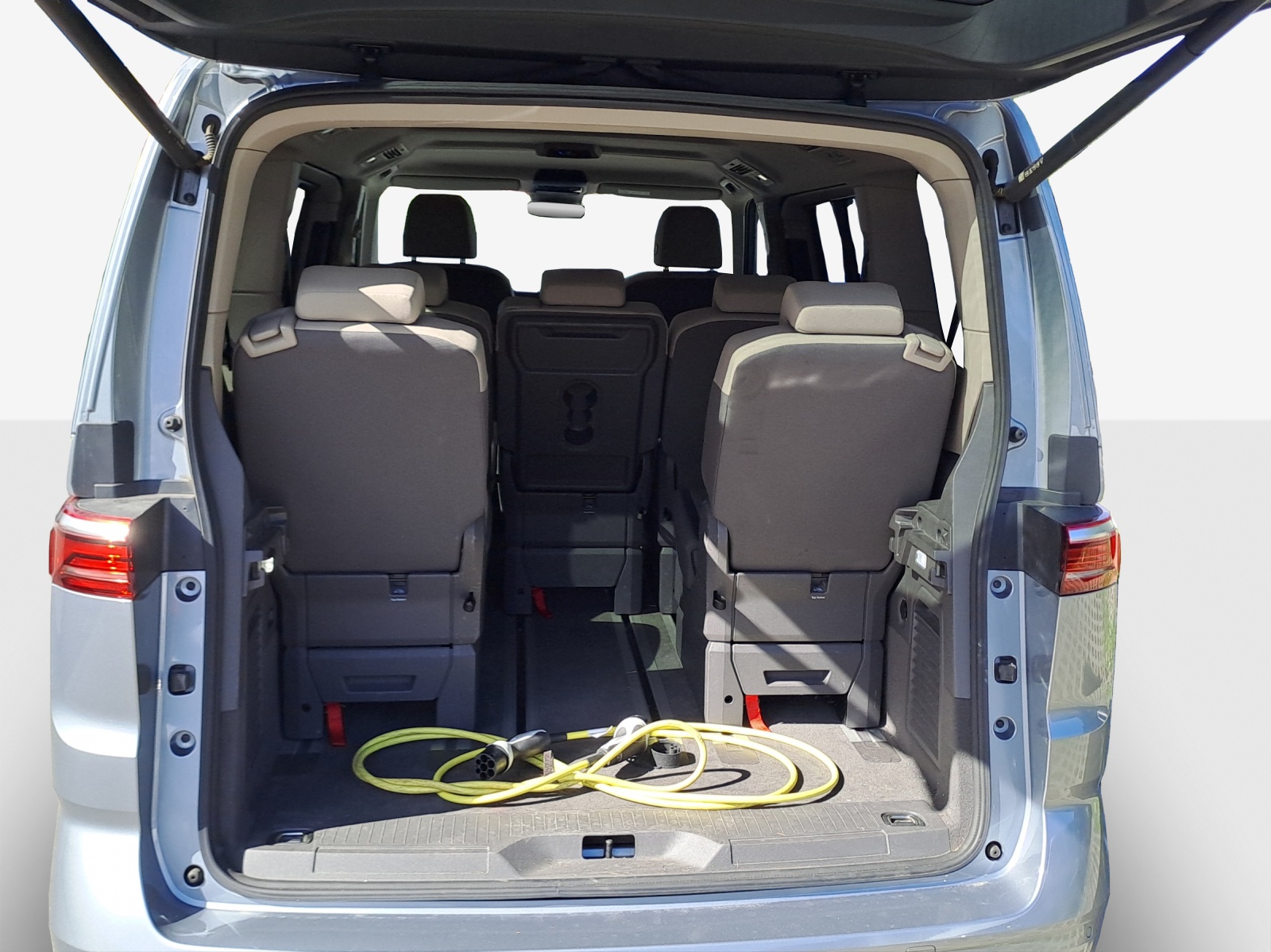 VW Multivan 1.4 eHybrid DSG-image-12