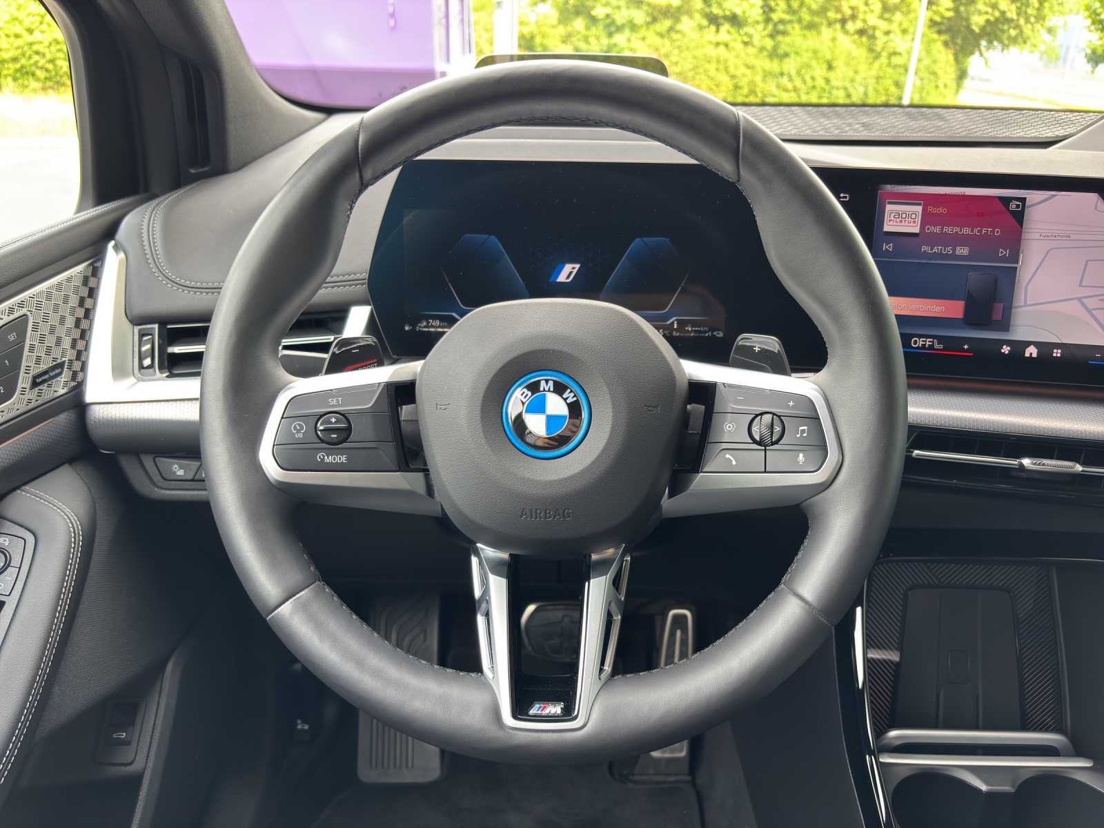 BMW 225e xDrive Active Tourer M Sportpaket-image-11