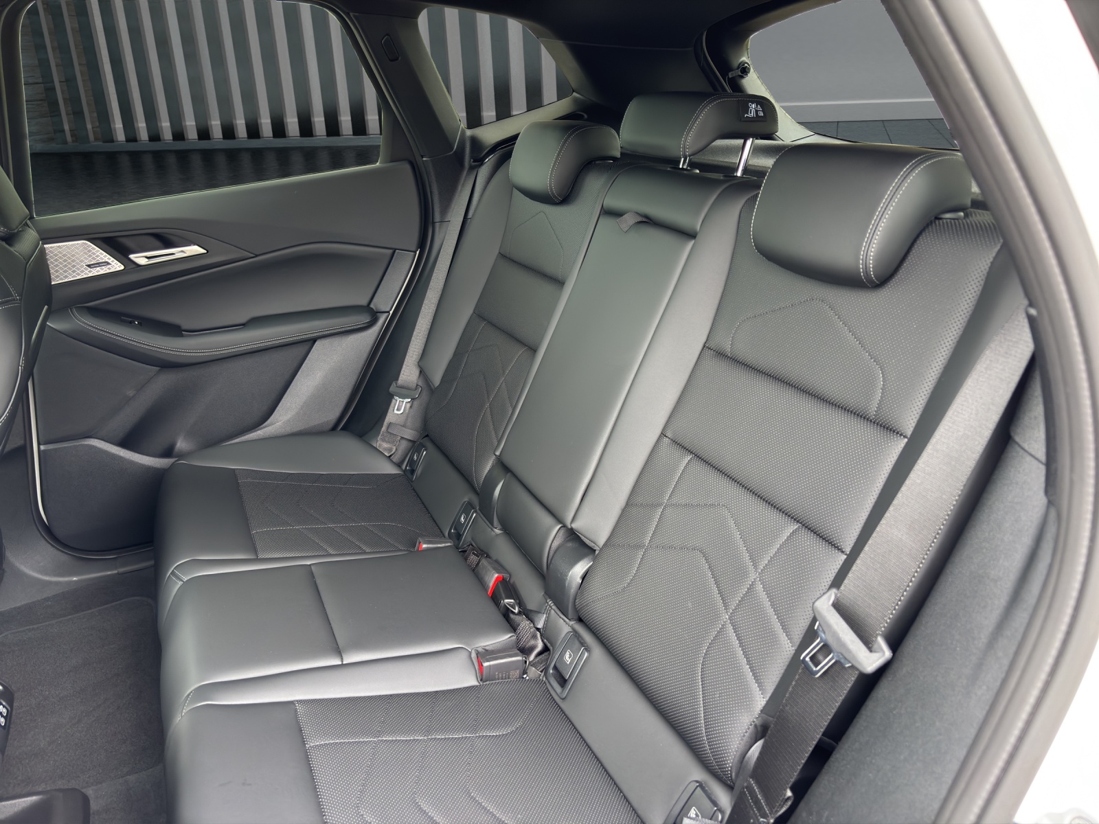 BMW 225e xDrive Active Tourer M Sportpaket-image-19