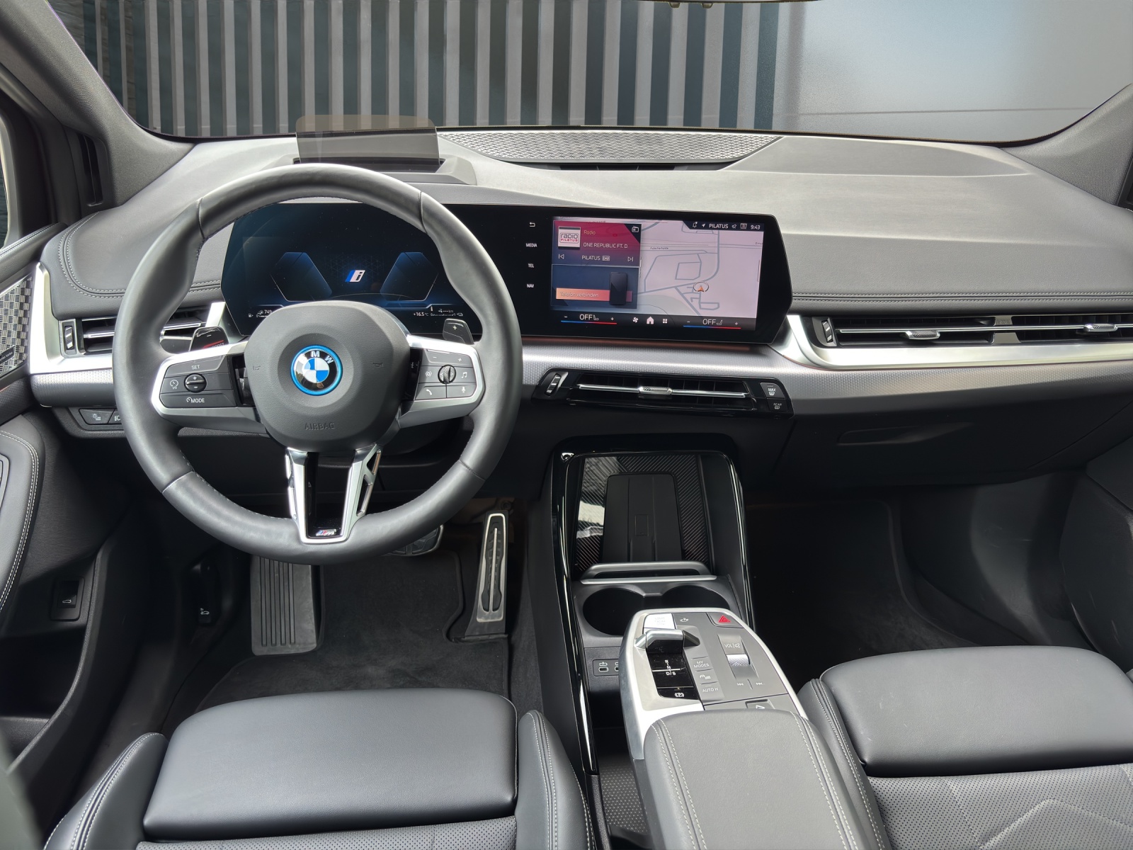 BMW 225e xDrive Active Tourer M Sportpaket-image-10