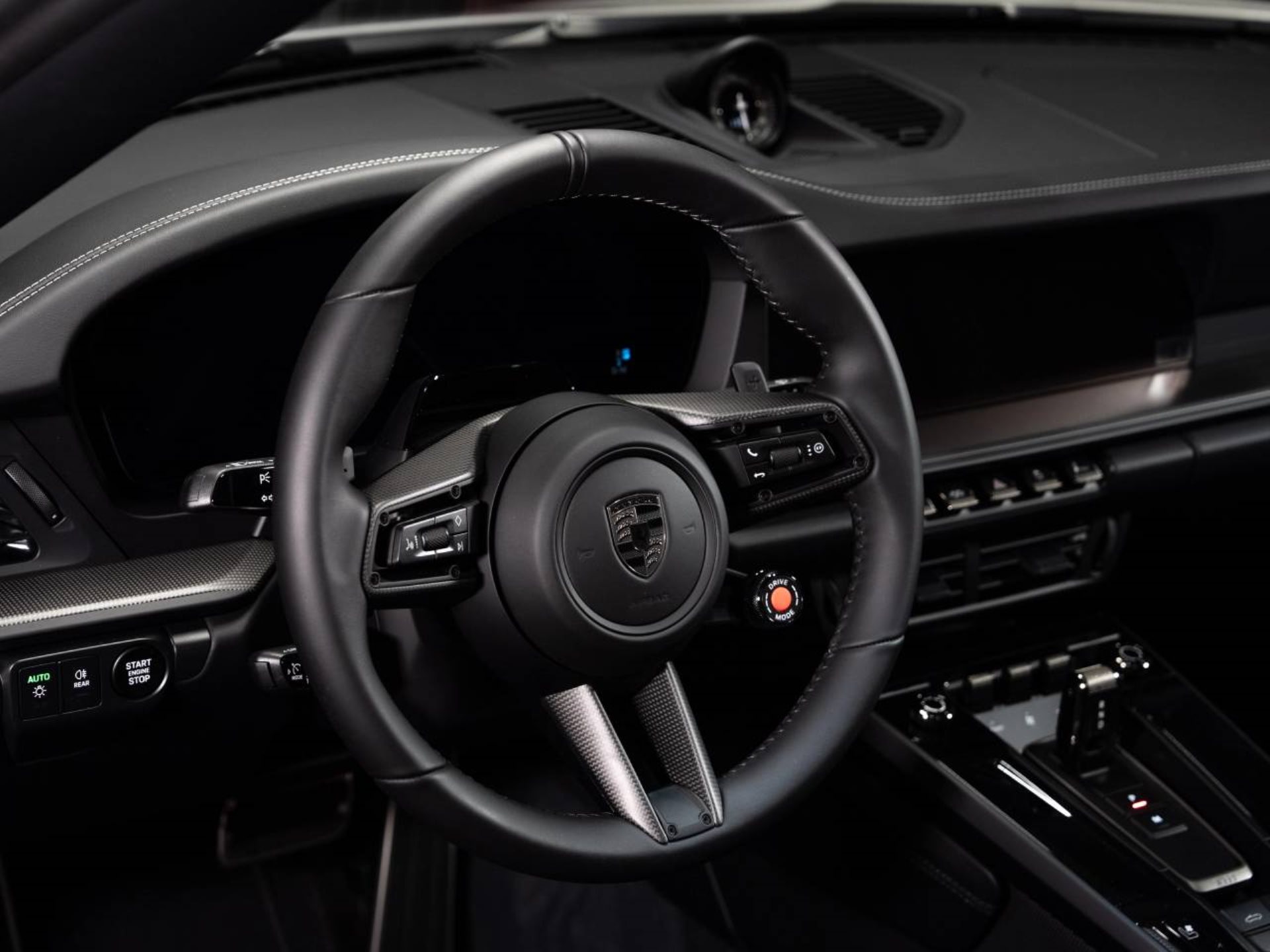 PORSCHE 911 Turbo S Cabriolet-image-10