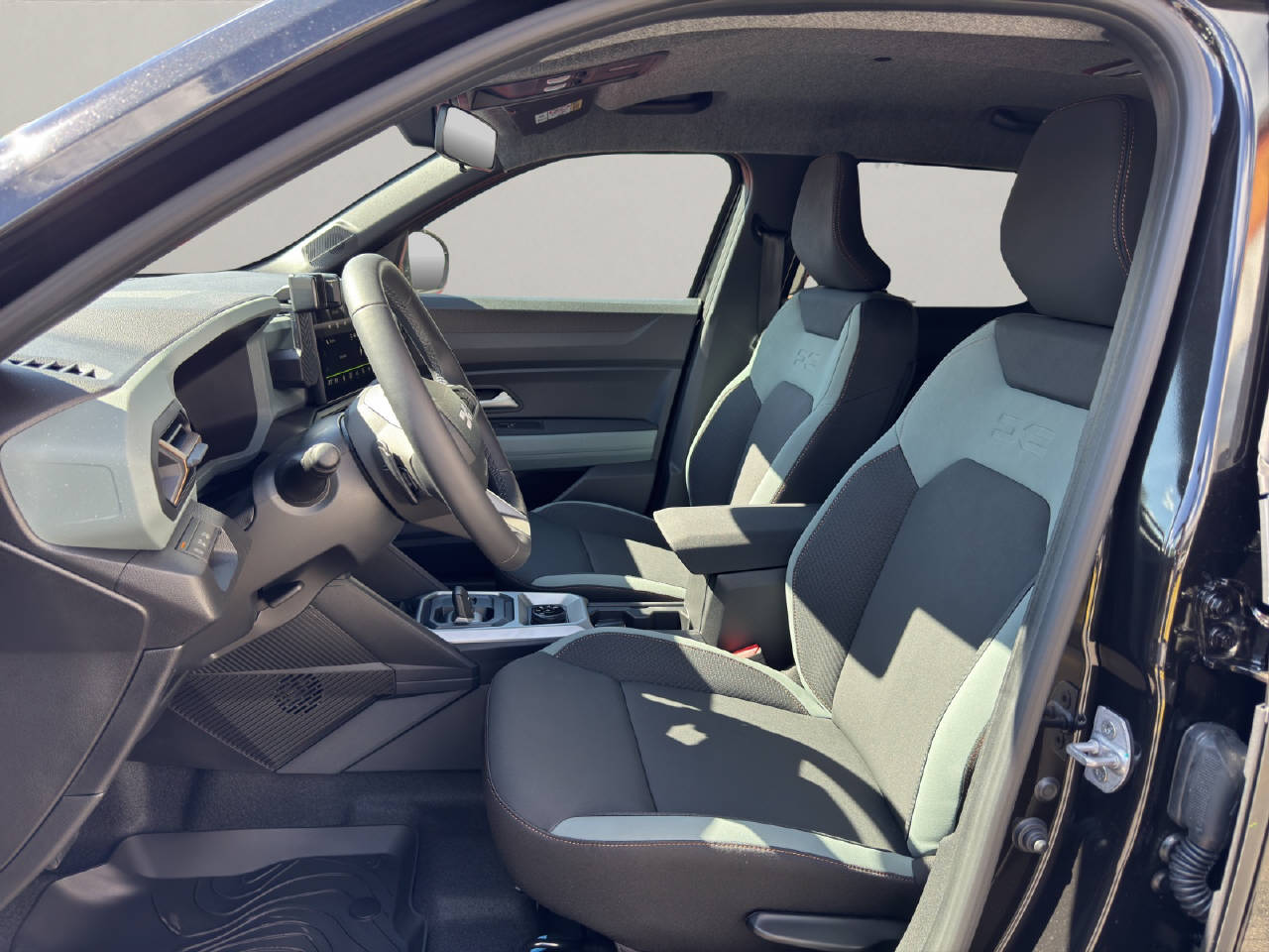 DACIA Duster 1.2 Hybrid Extreme 4WD DEMO-image-4