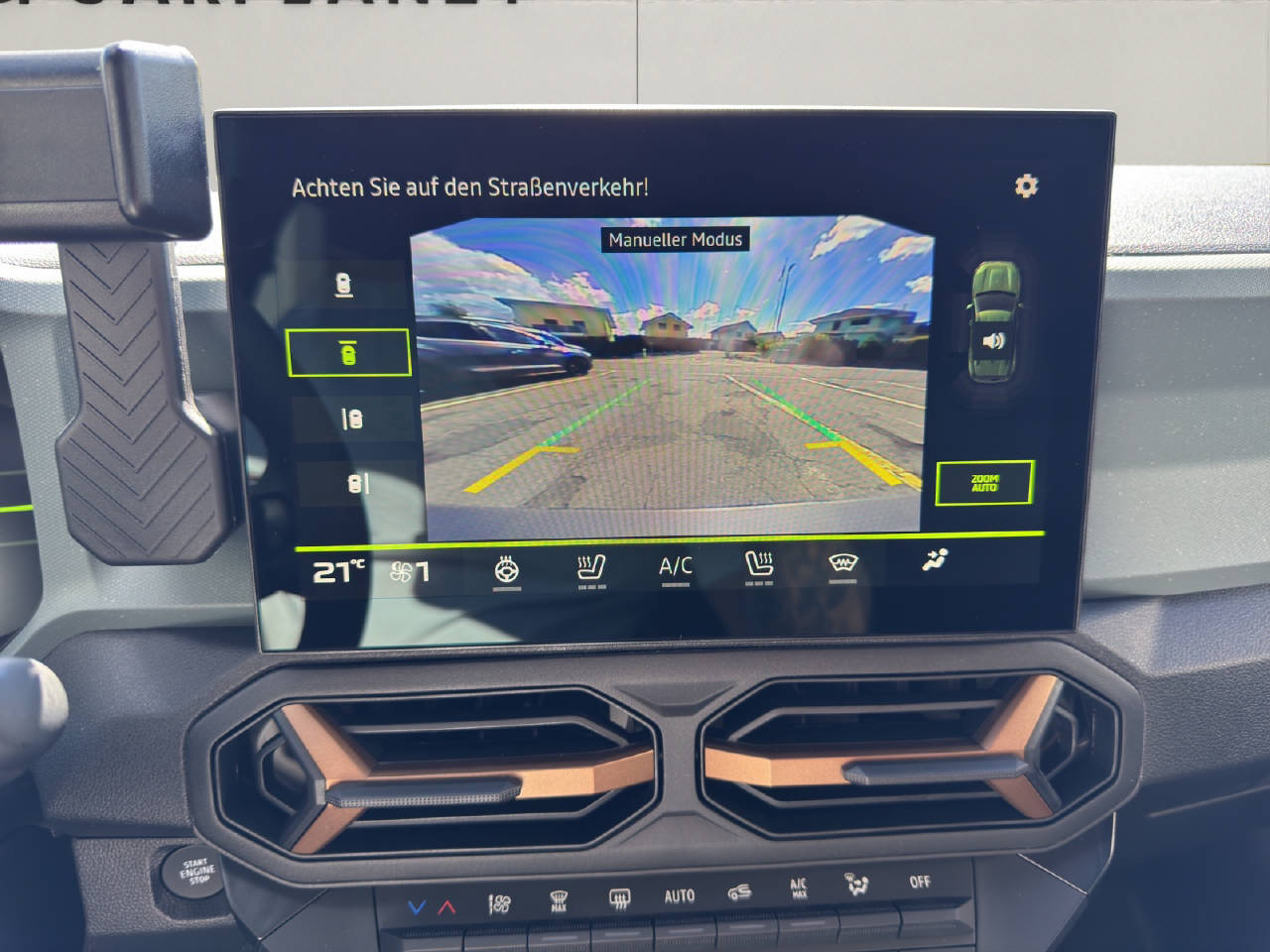 DACIA Duster 1.2 Hybrid Extreme 4WD DEMO-image-12