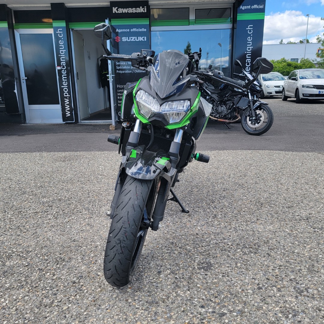 KAWASAKI Z 400-image-7