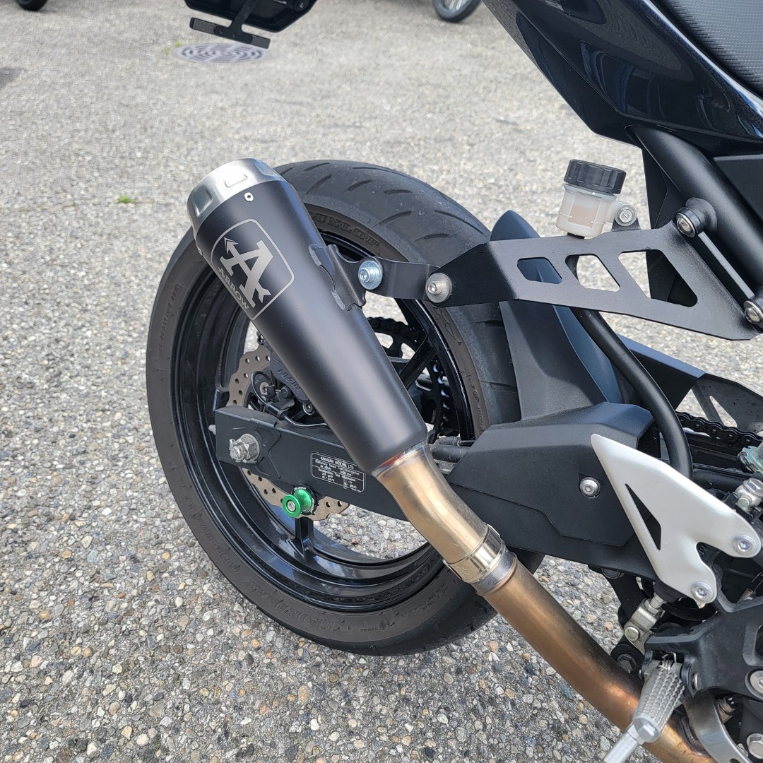KAWASAKI Z 400-image-9