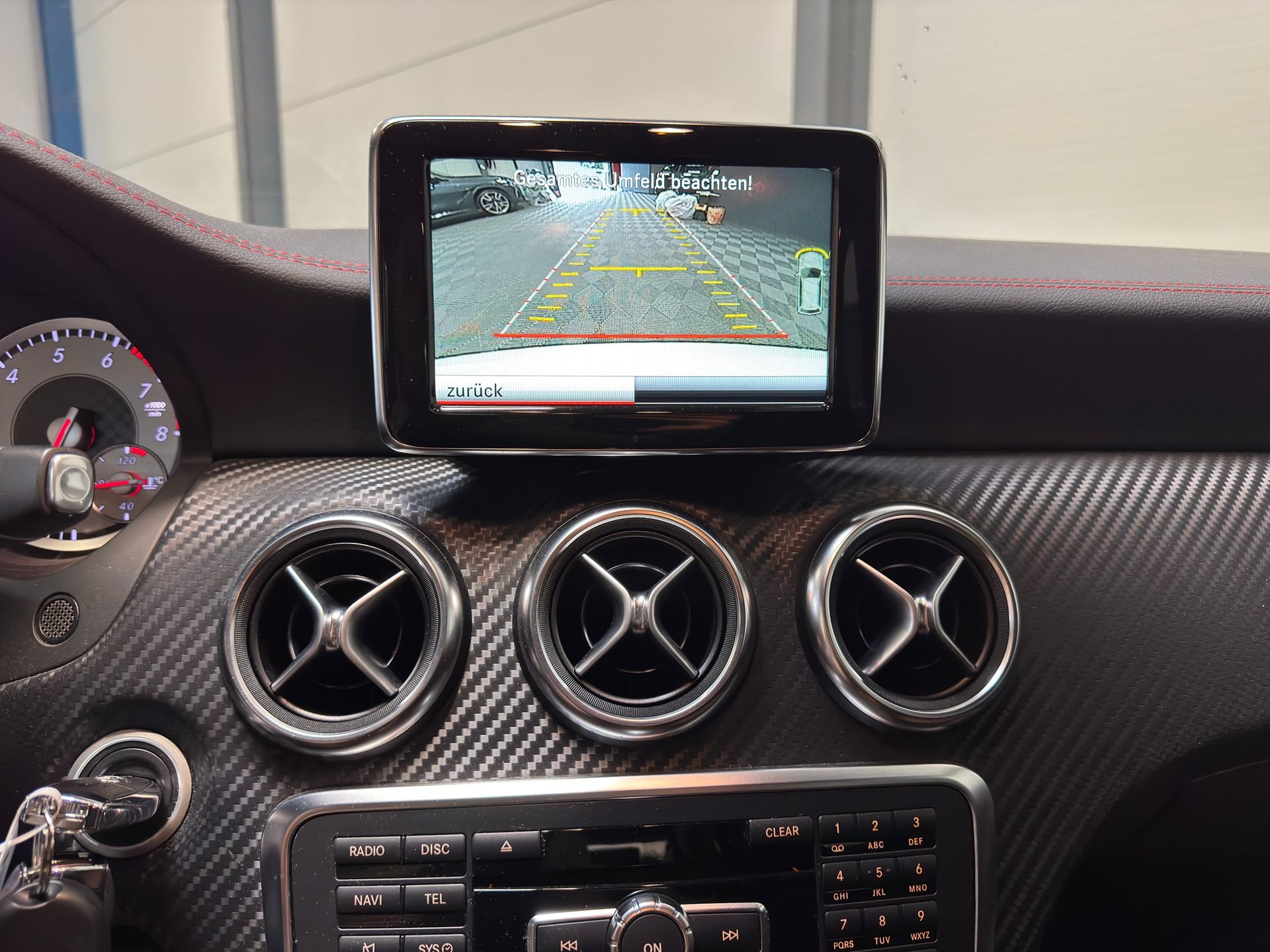 MERCEDES-BENZ A 250 AMG Line 4m-image-12
