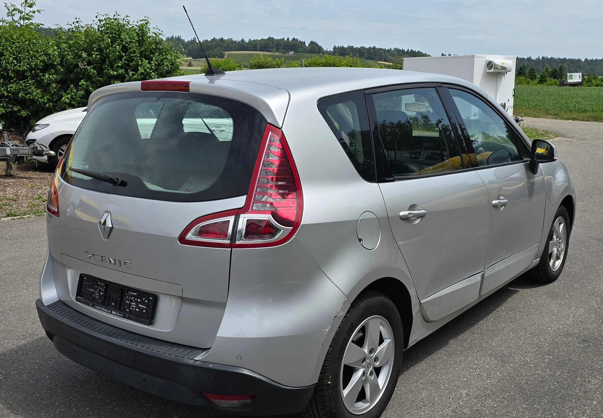 RENAULT Scénic 2.0 16V Dynamique X-Tronic CVT-image-7