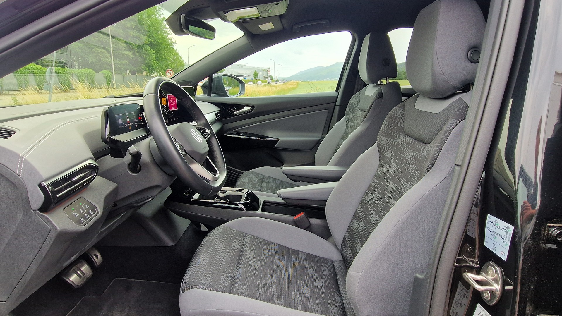 VW ID.5 Pro Performance 77 kWh-image-4