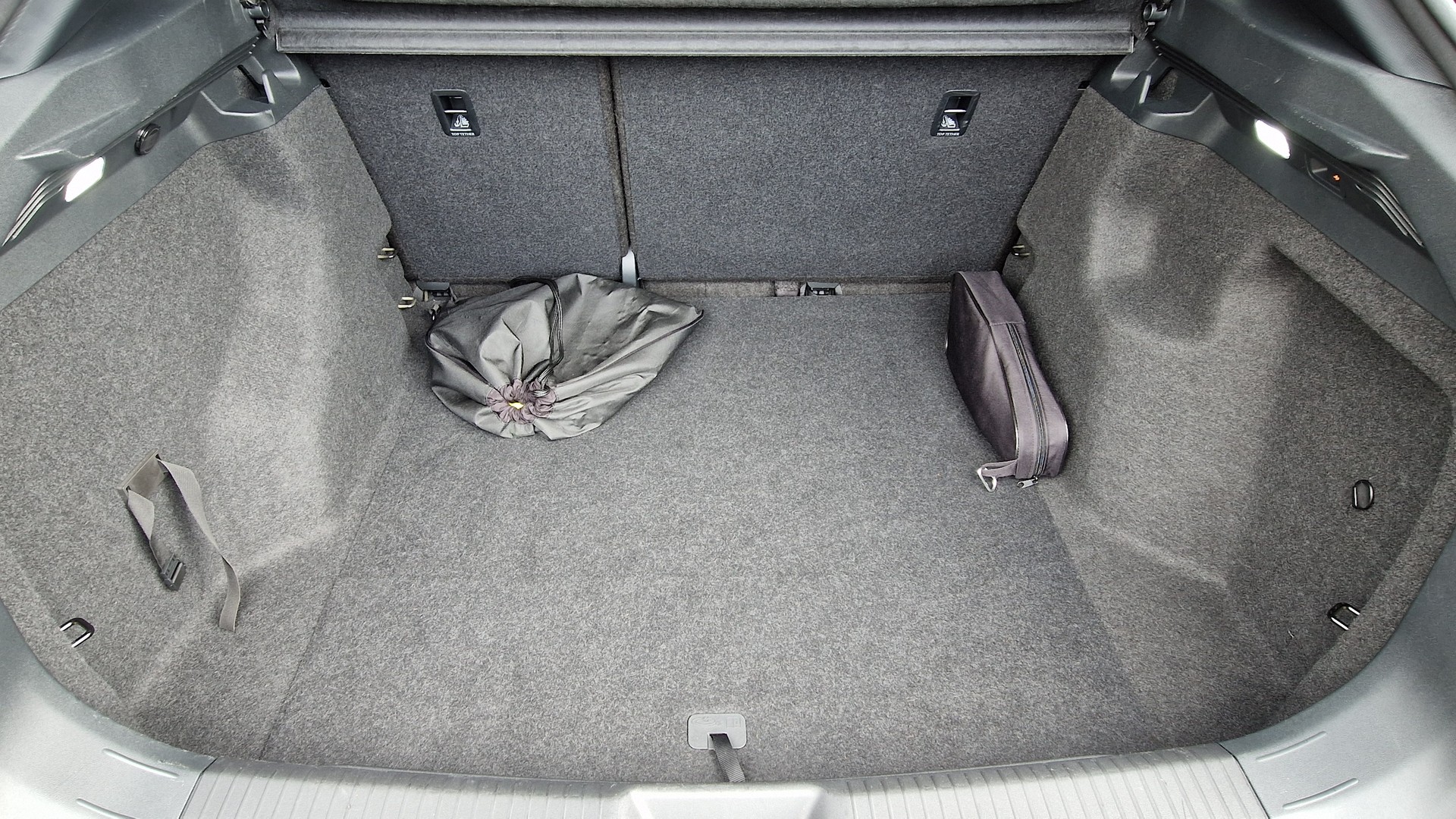 VW ID.5 Pro Performance 77 kWh-image-14
