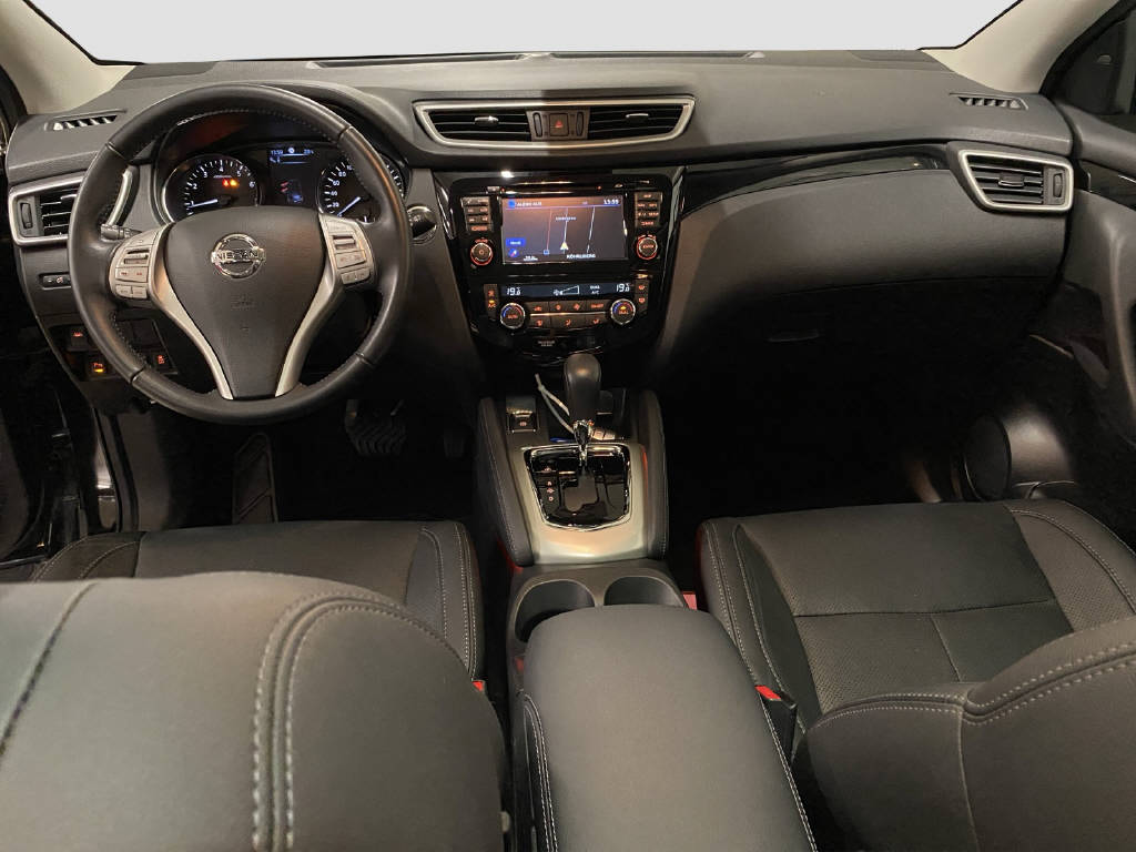 NISSAN Qashqai 1.2 DIG-T Tekna-image-10