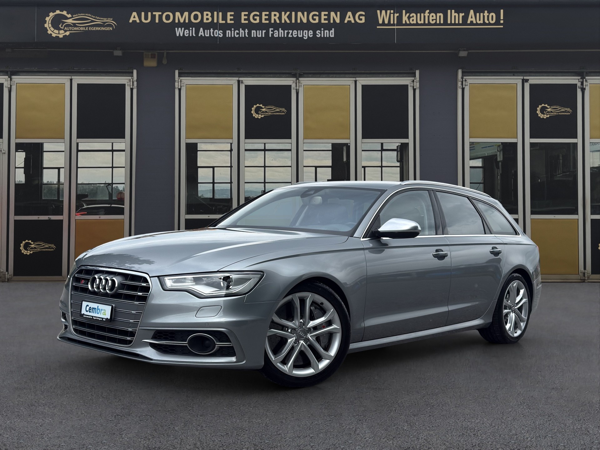 AUDI S6 Avant 4.0 V8 TFSI quattro S-Tronic-image-0