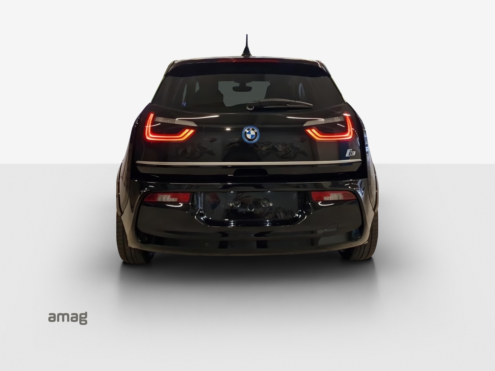 BMW i3 (120Ah)-image-3