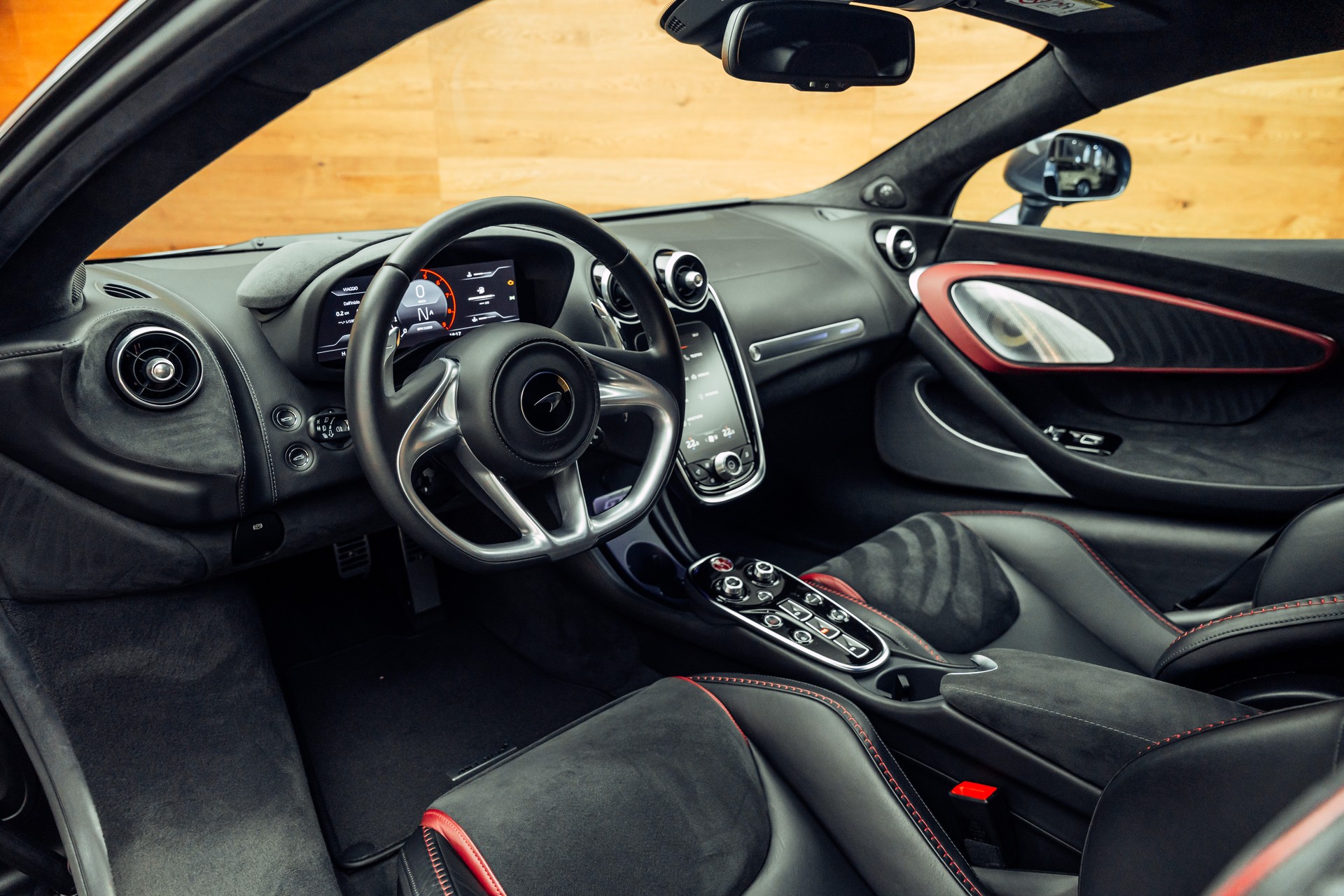 McLAREN GT Pioneer-image-4