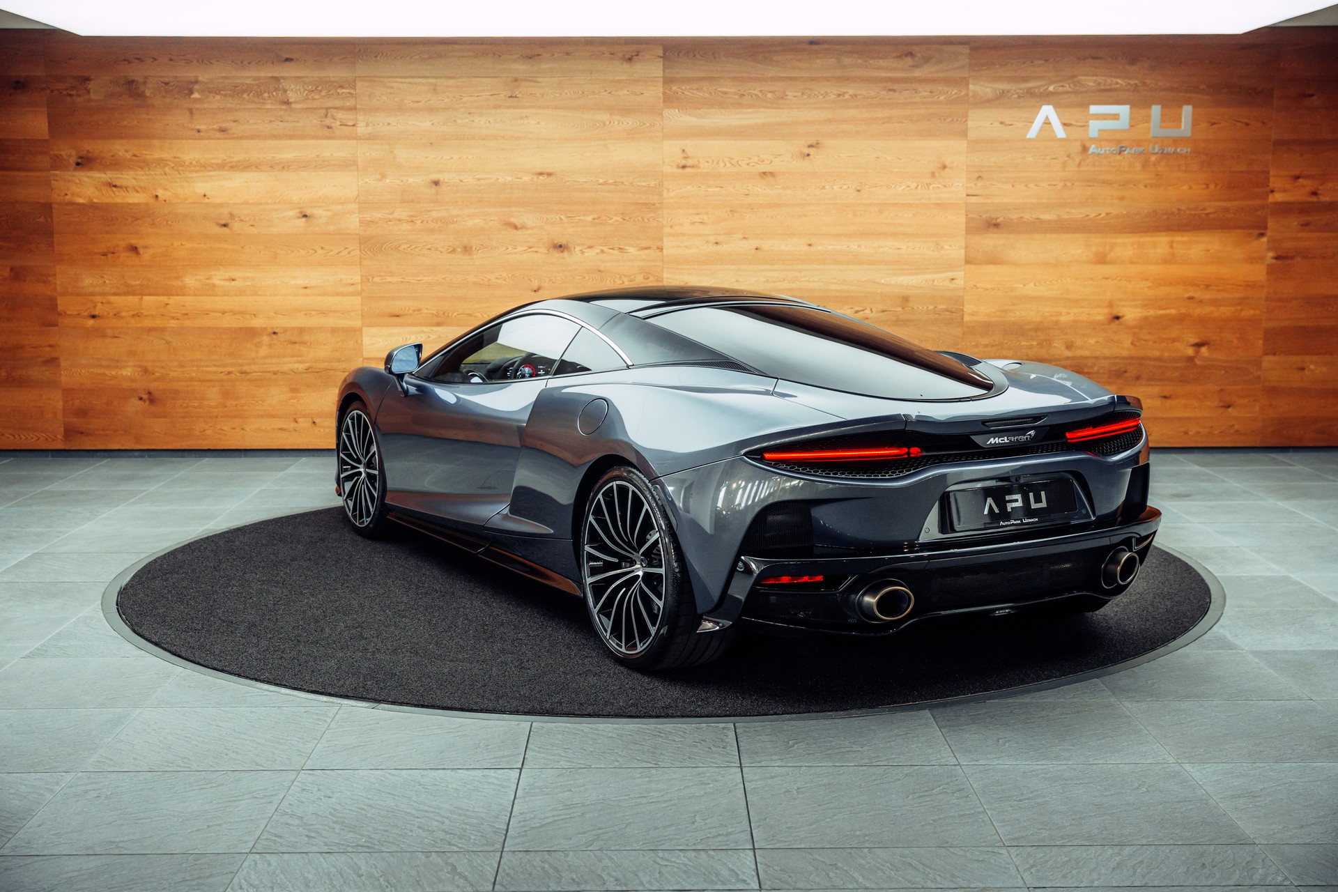 McLAREN GT Pioneer-image-2