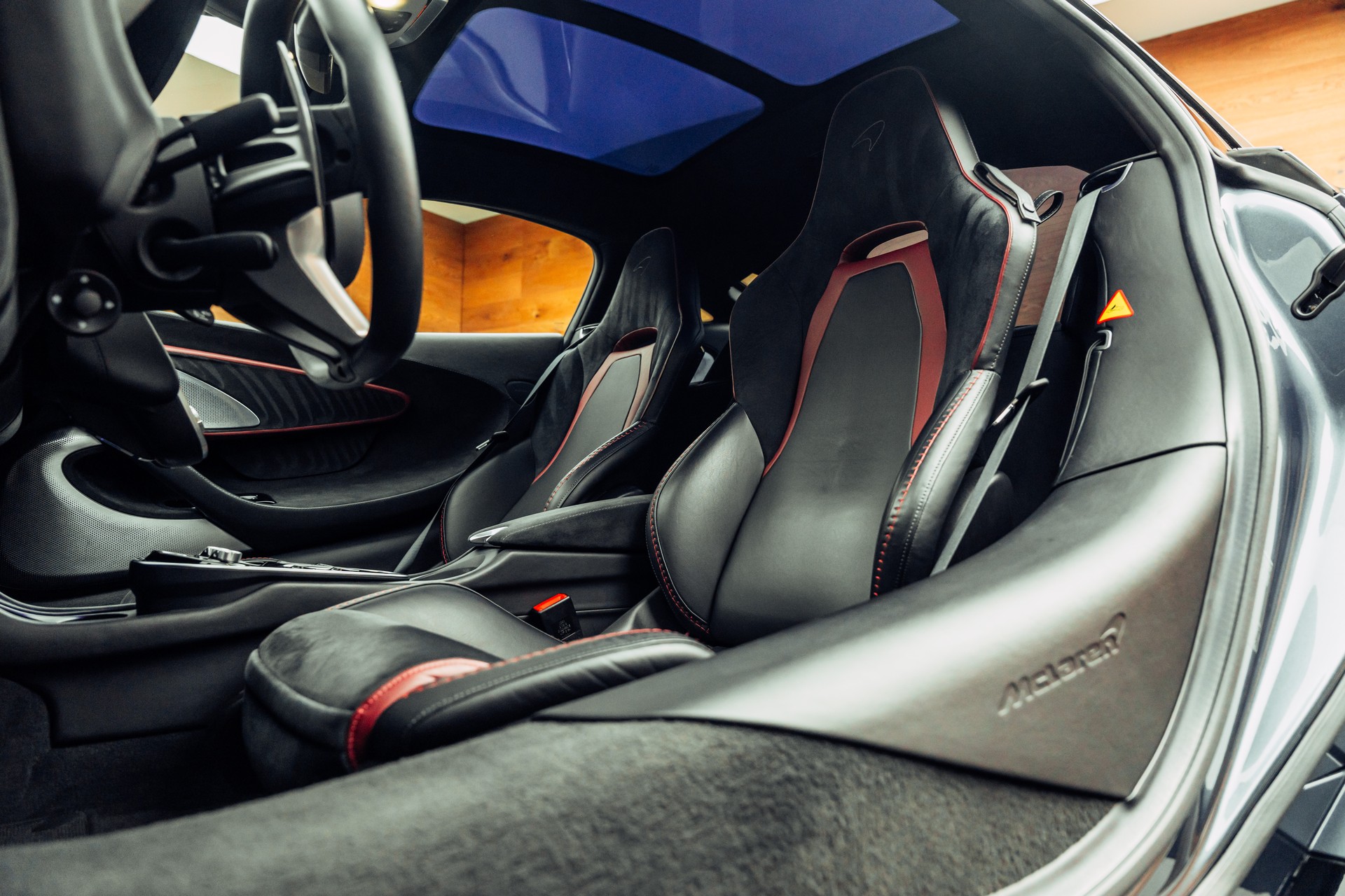 McLAREN GT Pioneer-image-6