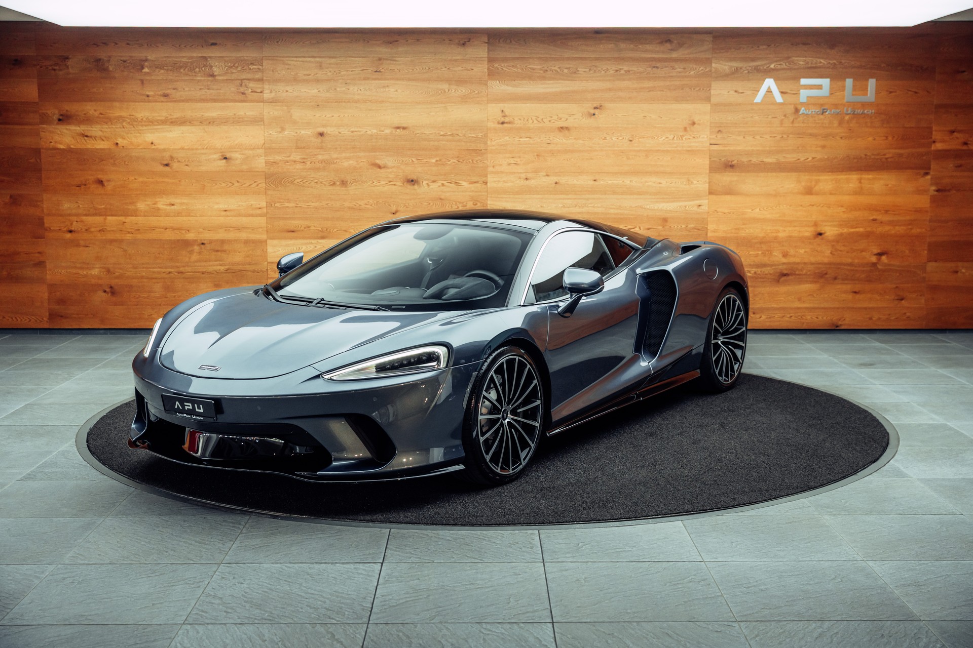 McLAREN GT Pioneer-image-3