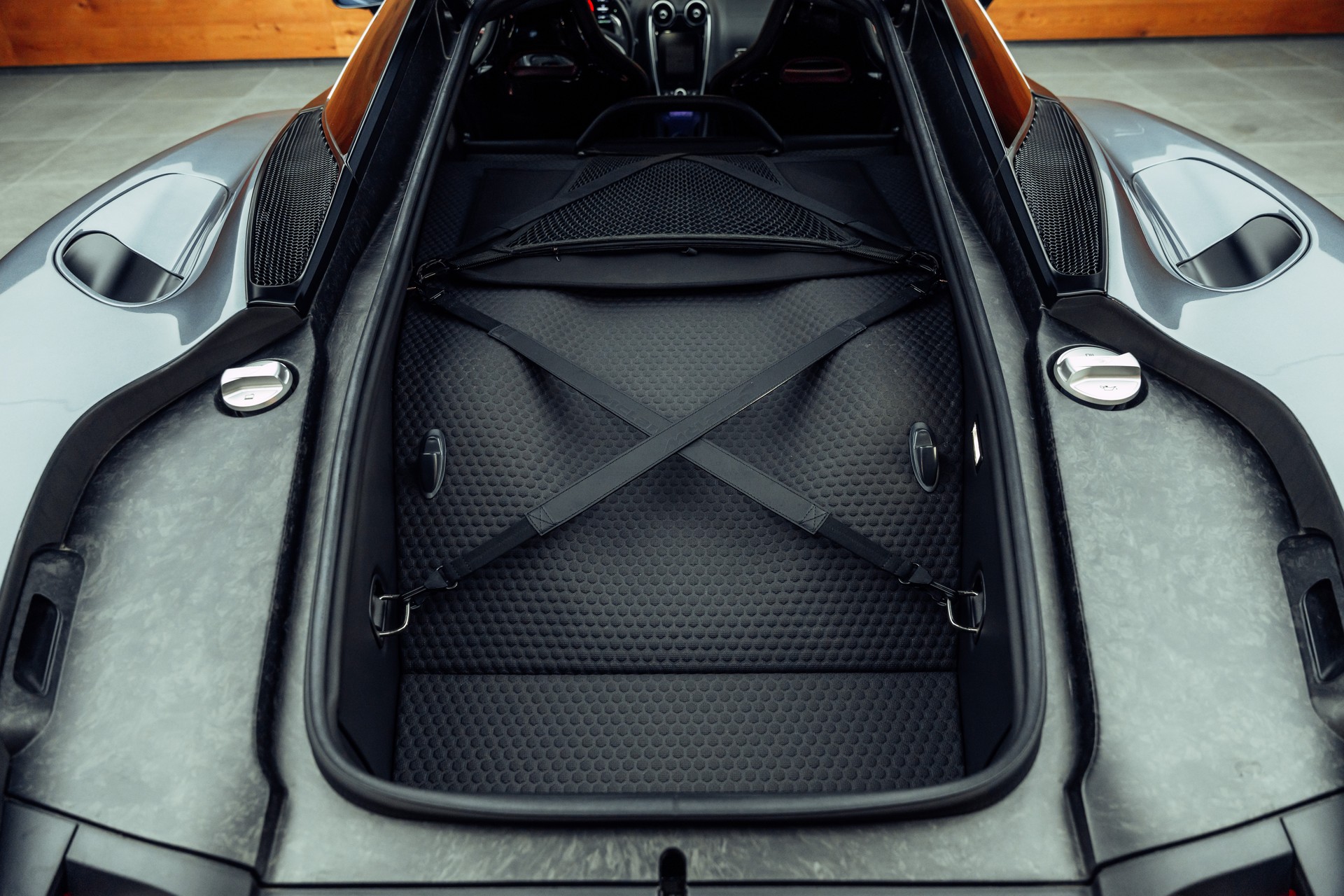 McLAREN GT Pioneer-image-19