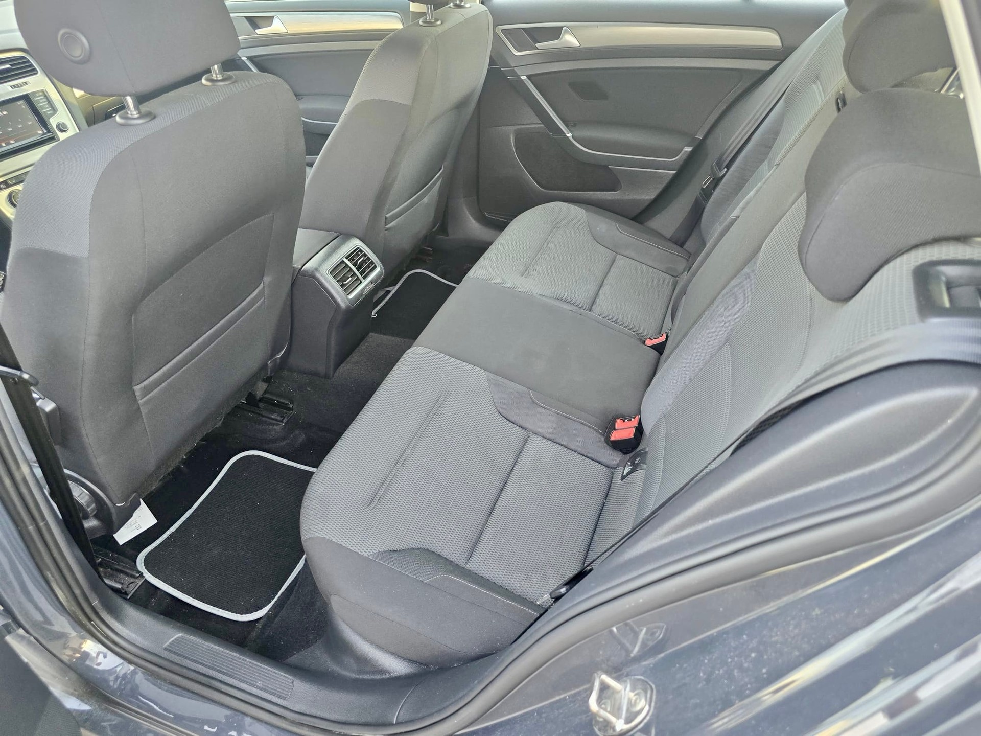 VW Golf 1.4 TSI Comfortline DSG-image-10