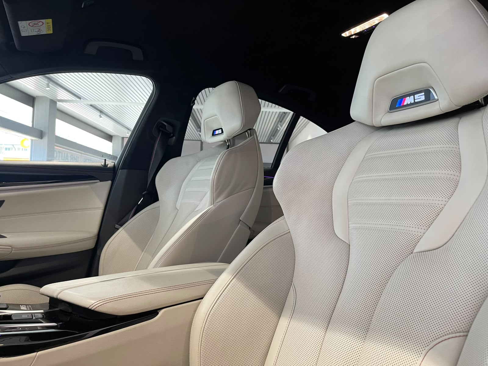 BMW M5 xDrive First Limited Edition 400 Drivelogic 600 PS-image-7