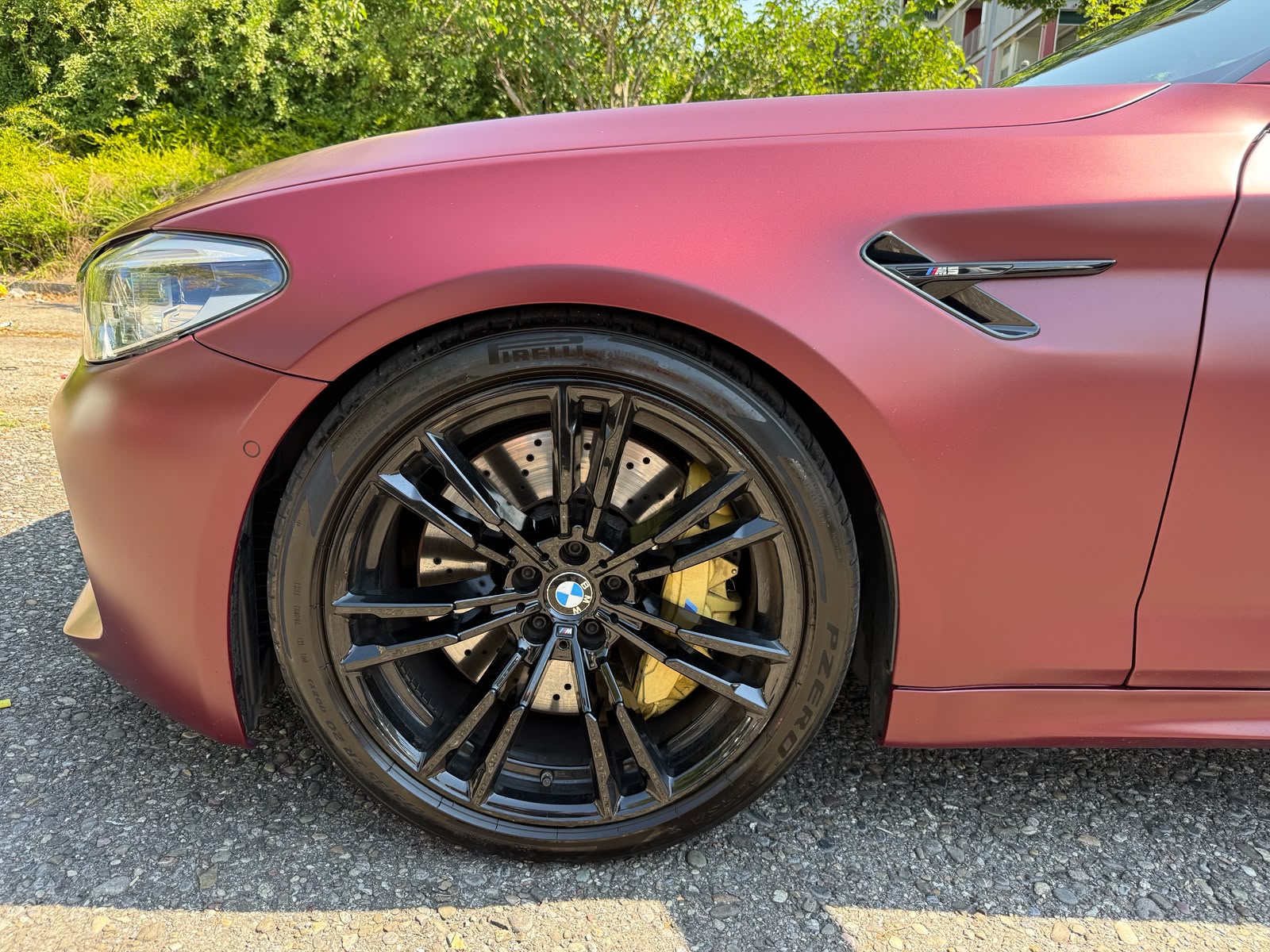 BMW M5 xDrive First Edition Drivelogic / 600 PS-image-2