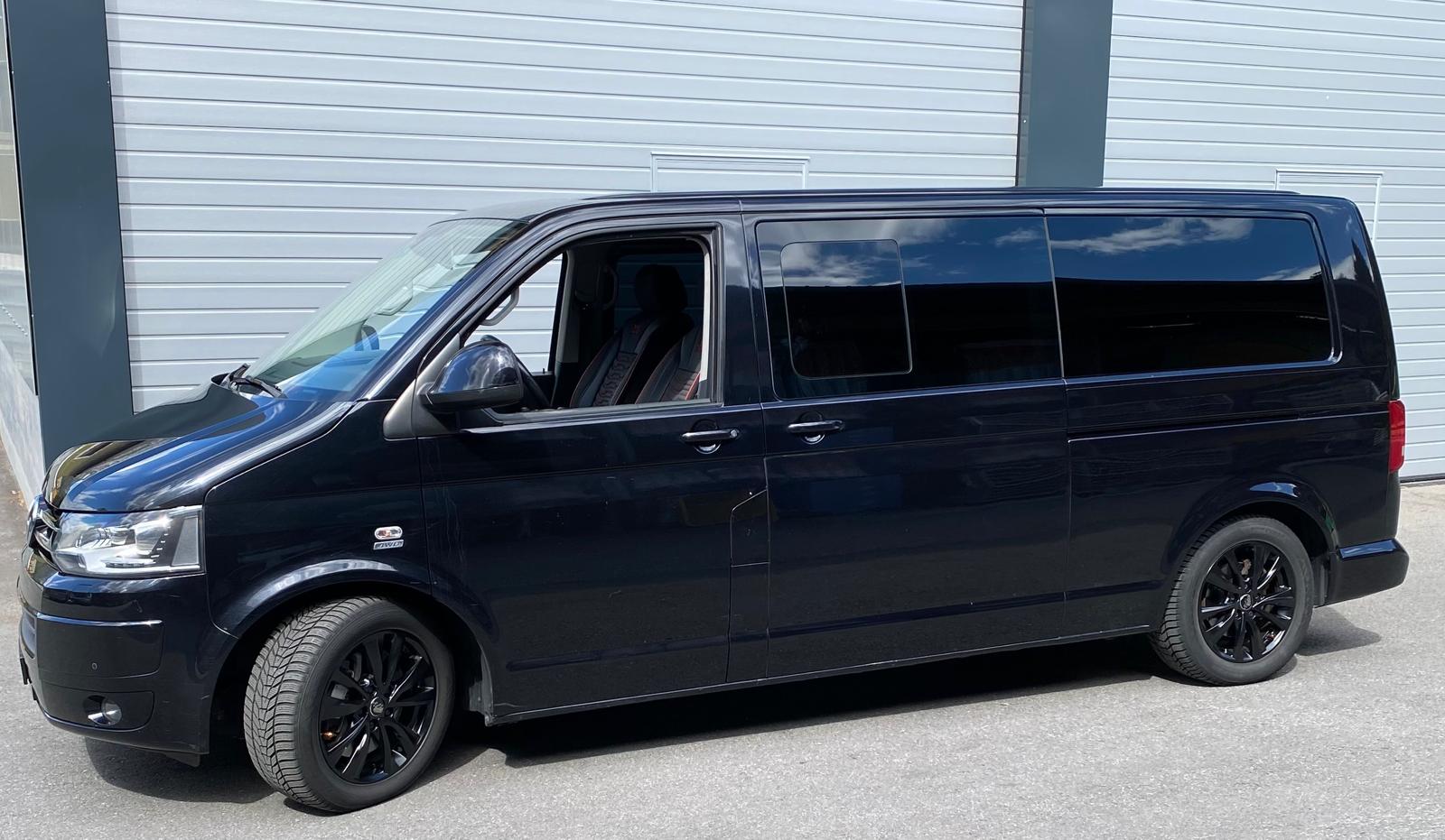 VW Multivan-image-0
