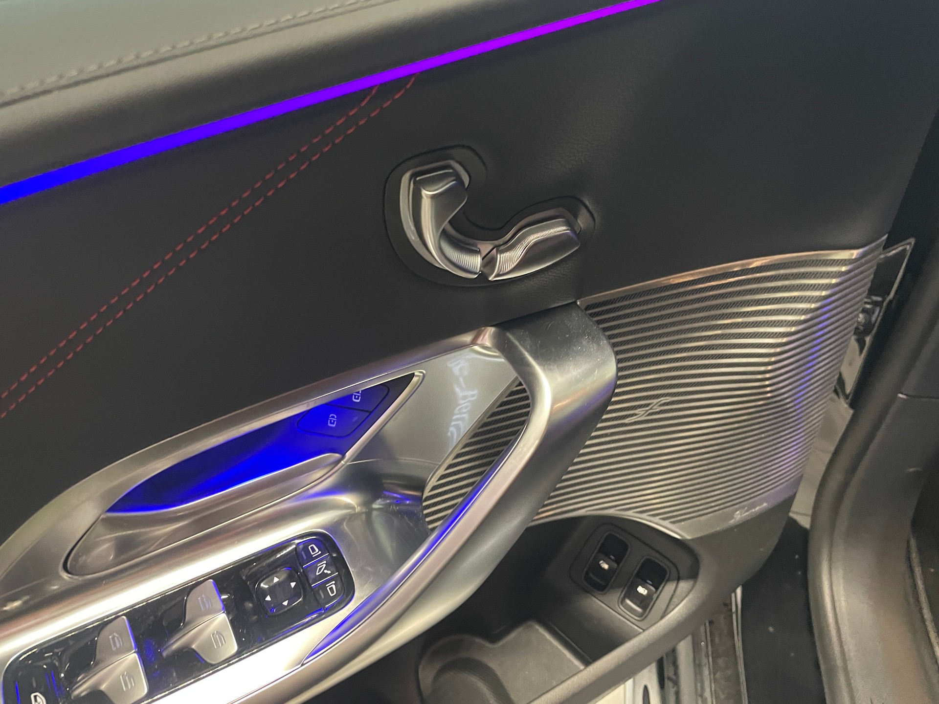 MERCEDES-BENZ GLC 400 4MATIC 94 kWh EQ-image-16