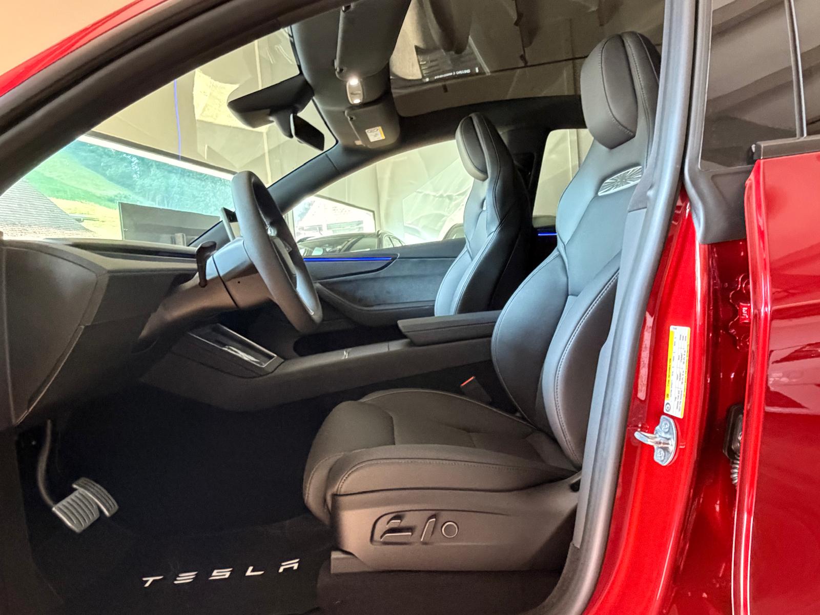 TESLA Model Y Performance-image-24