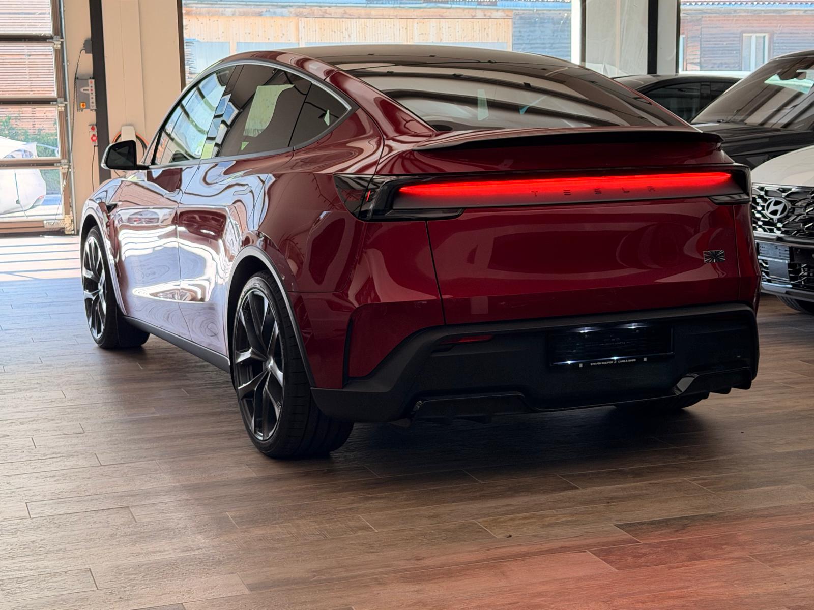 TESLA Model Y Performance-image-11